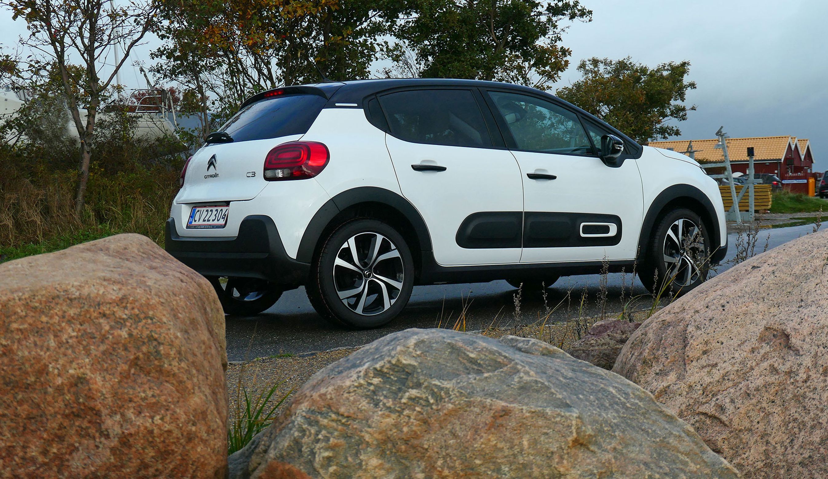 Citroën C3 blev den mest solgte bil i april.