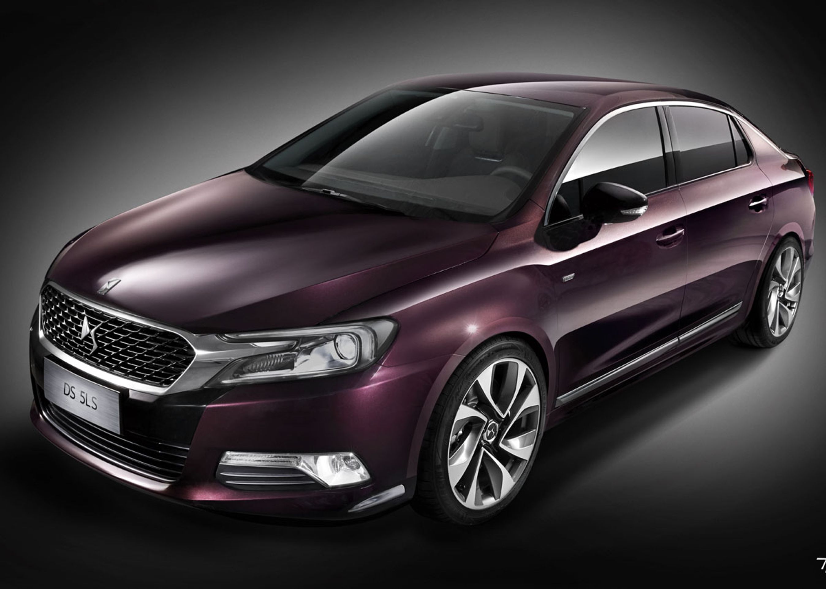 DS 5LS er en luksussedan en smule mindre en Citroên C5.