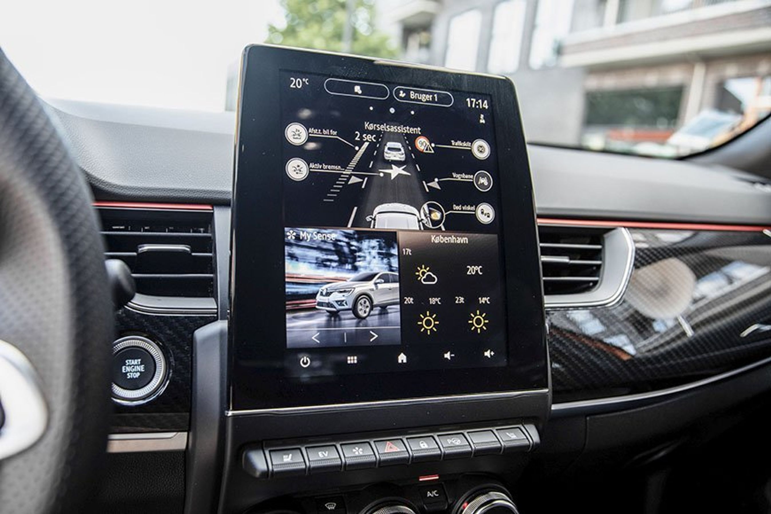 Renault Arkana skærm