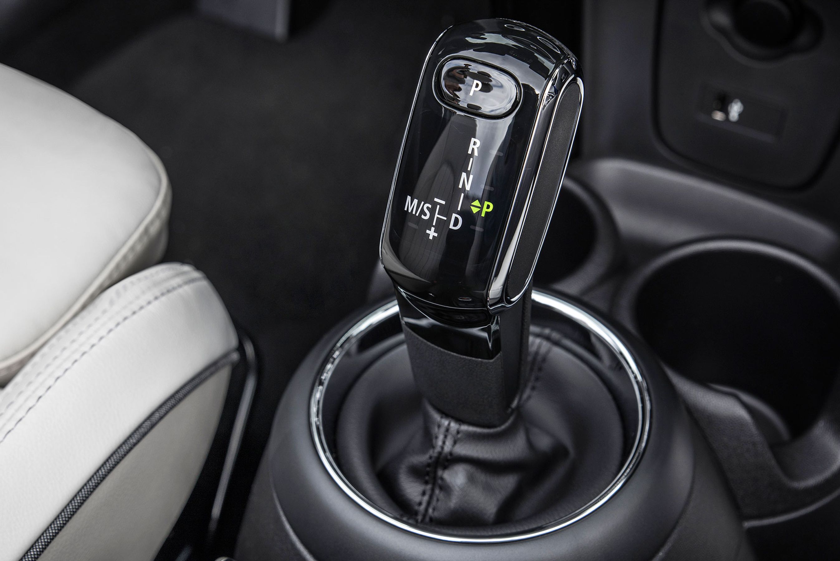 Automatgear inkl. elbilers ettrins gear sidder nu i 60 procent af de nye biler.