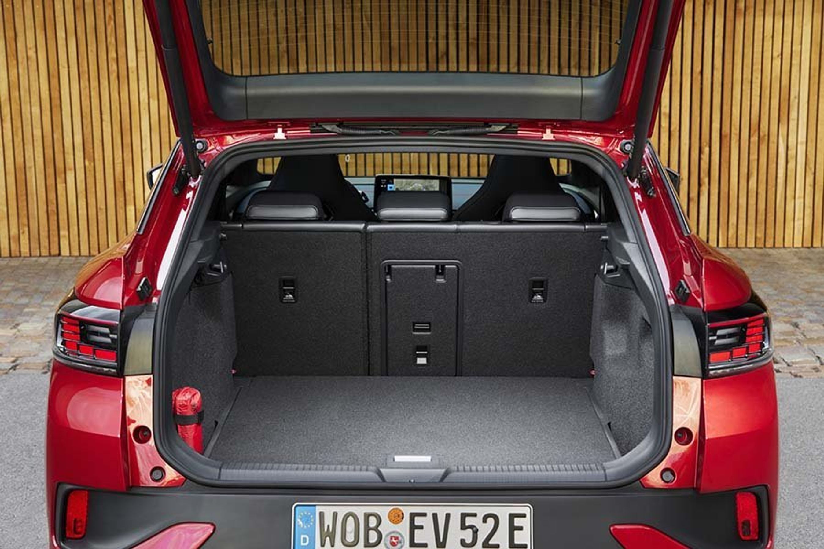 Bagagerummet i ID.5 er på pæne 549 liter.