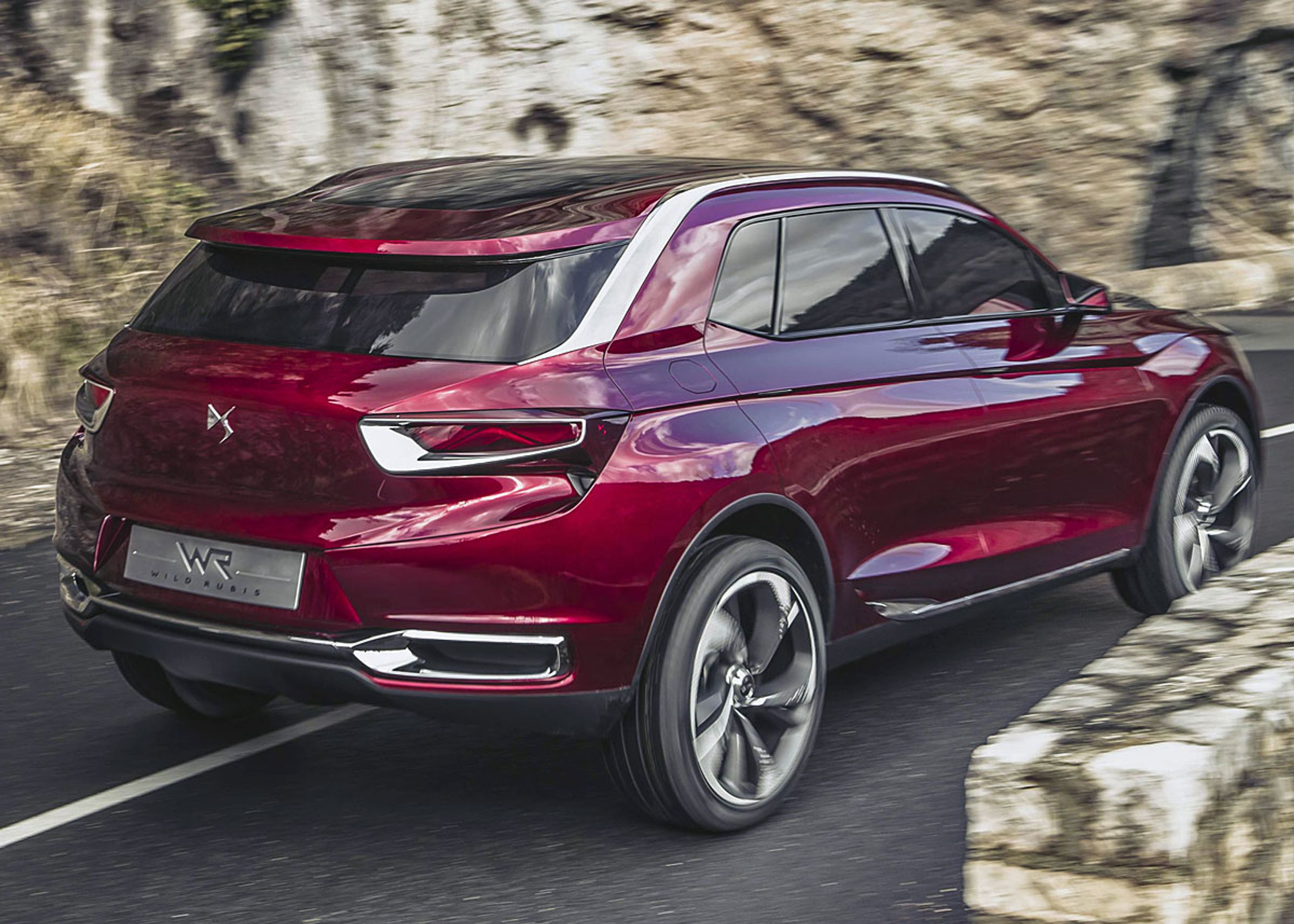 Designet på konceptbilen er dramatisk. Det hjælper også, at den kører på 21 tommer hjul.