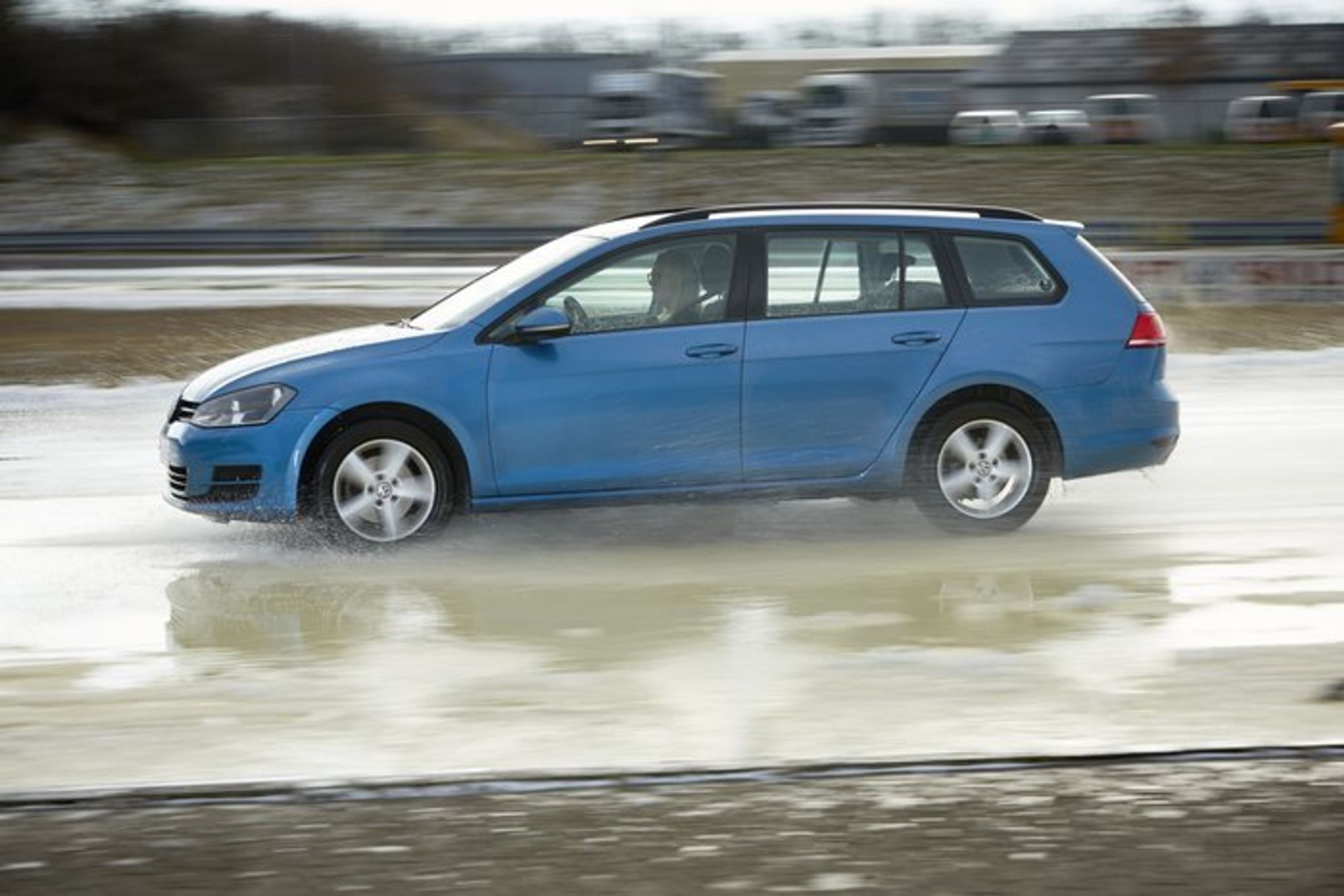 Kristine er igen blevet tryg bag rattet