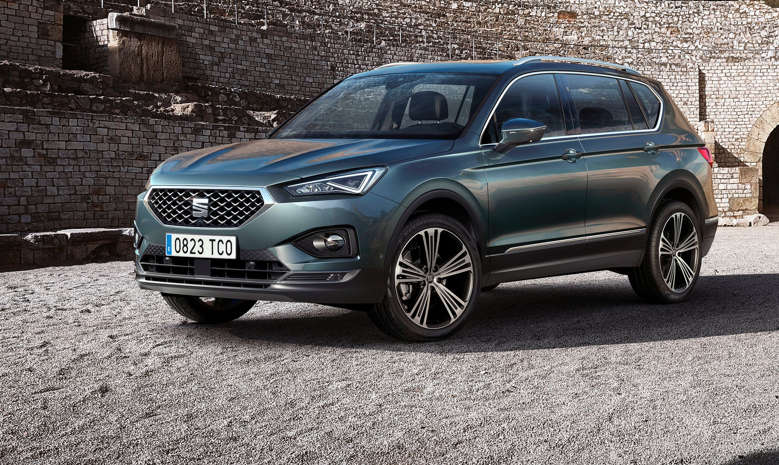 Seat Tarraco forfra.