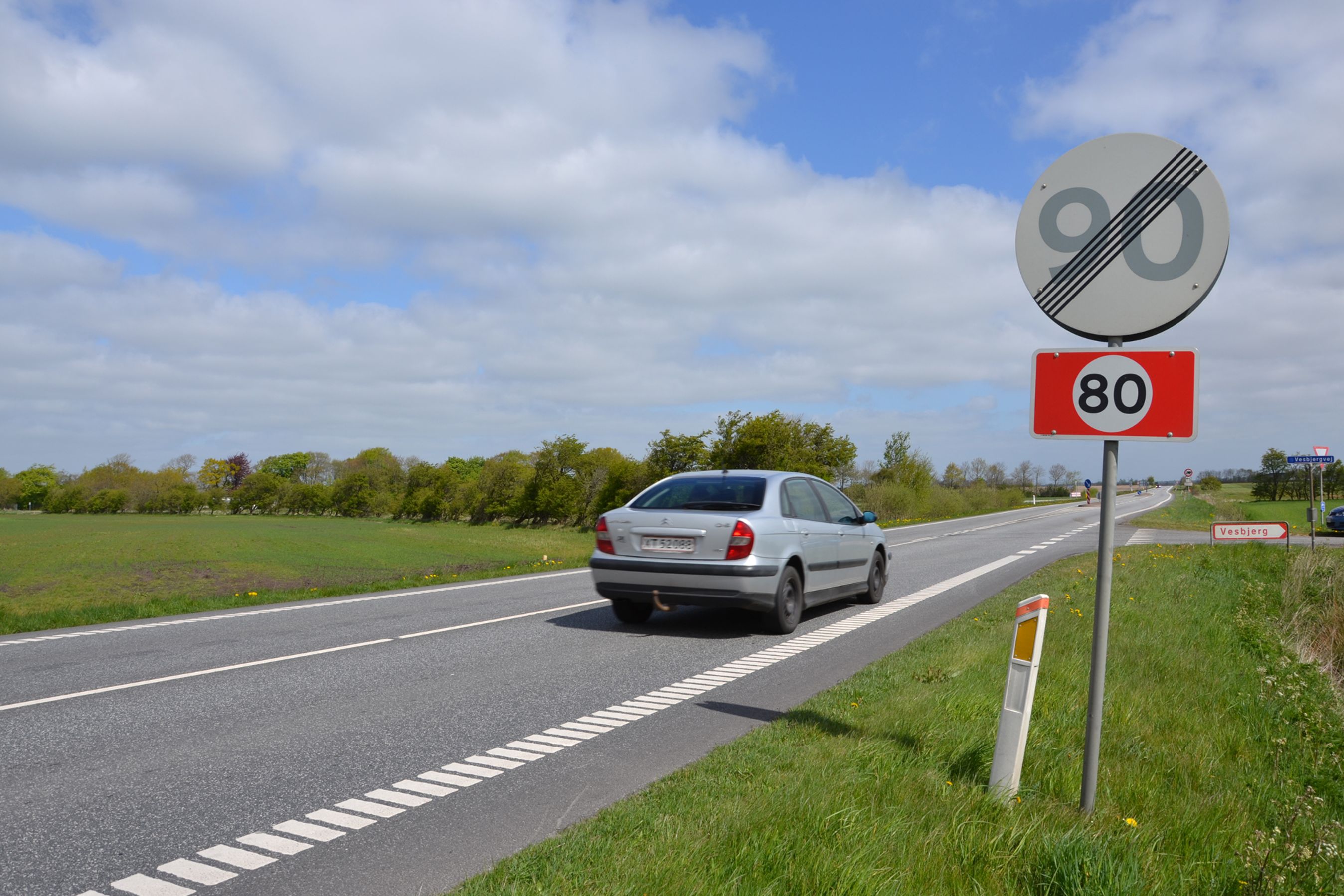 De danske veje er mange steder ikke gearet til fremtidens biler.
