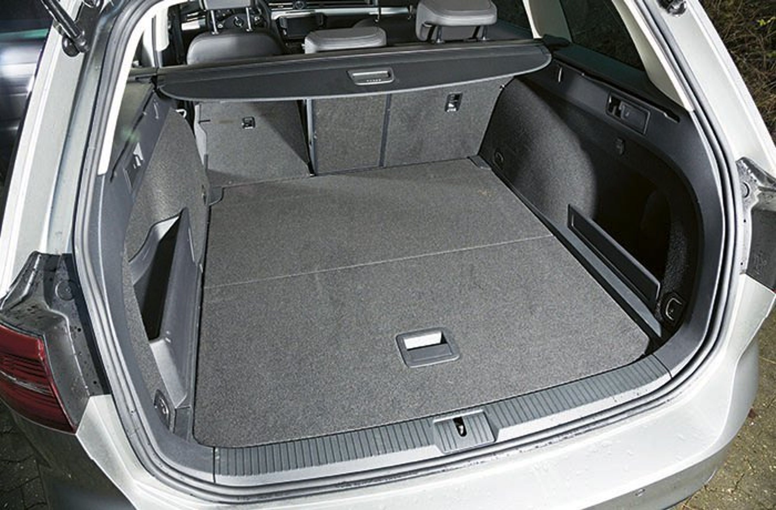 VW Passat bagagerum