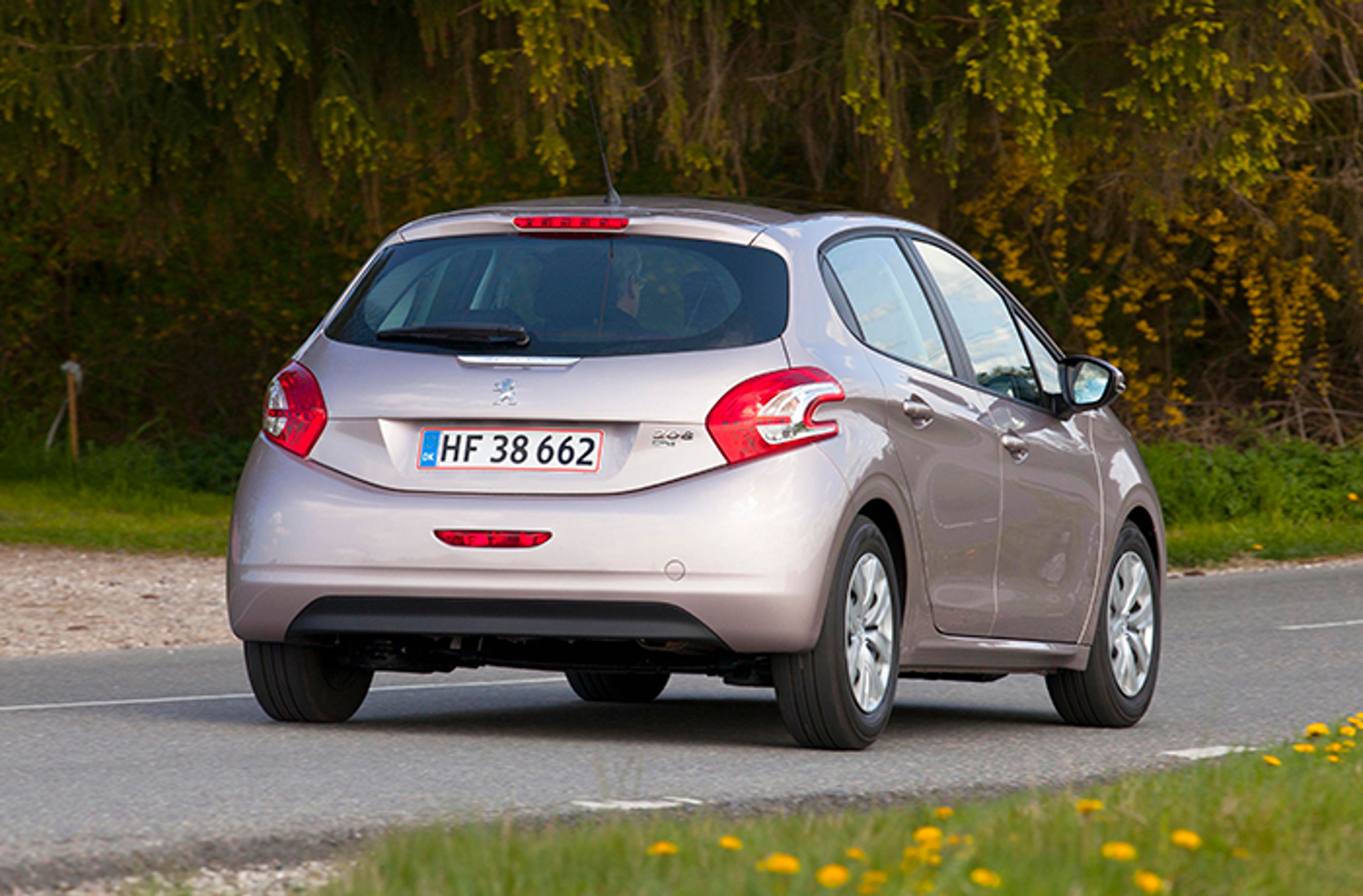 Peugeot 208 bagfra