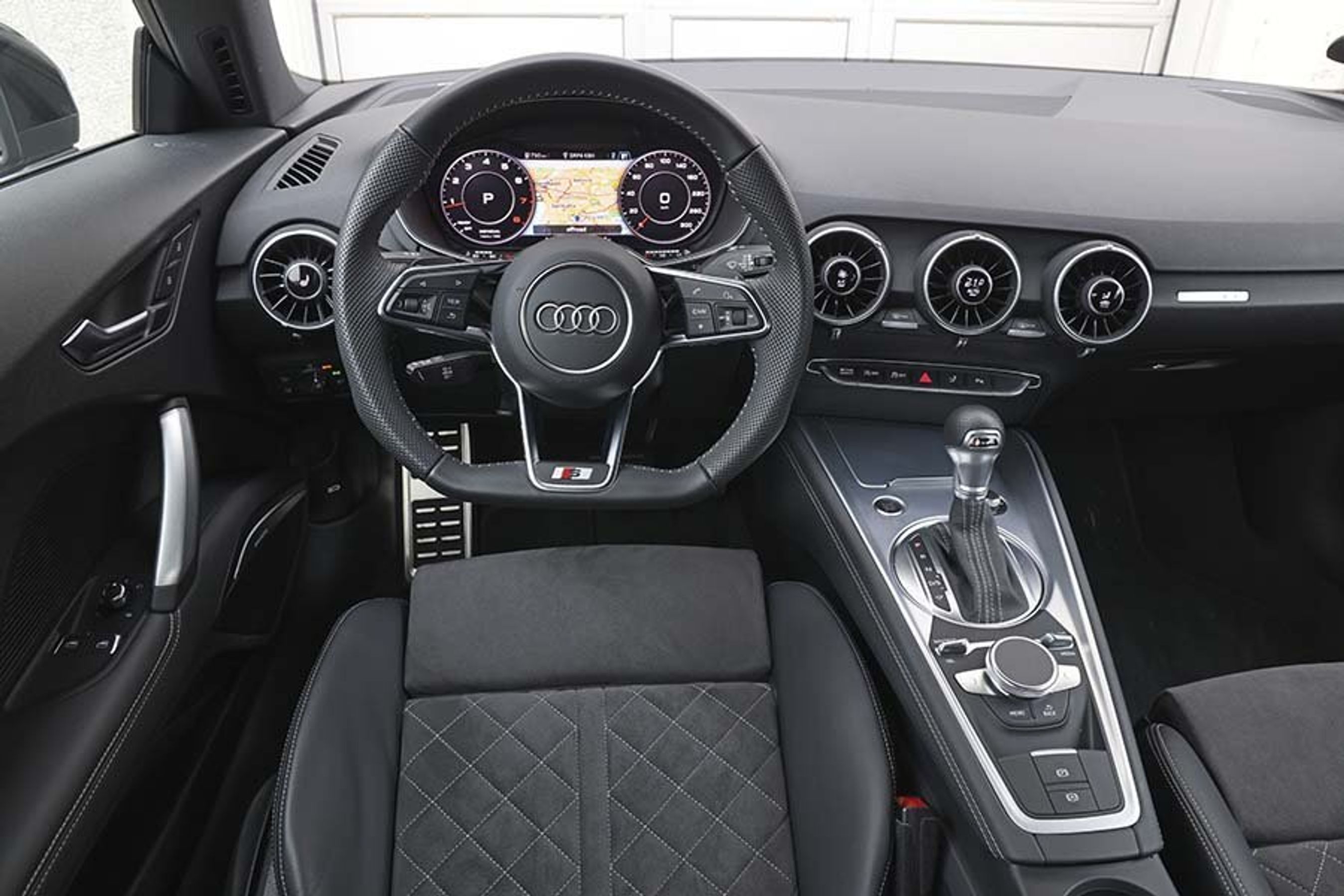 Kabinen i en Audi TT