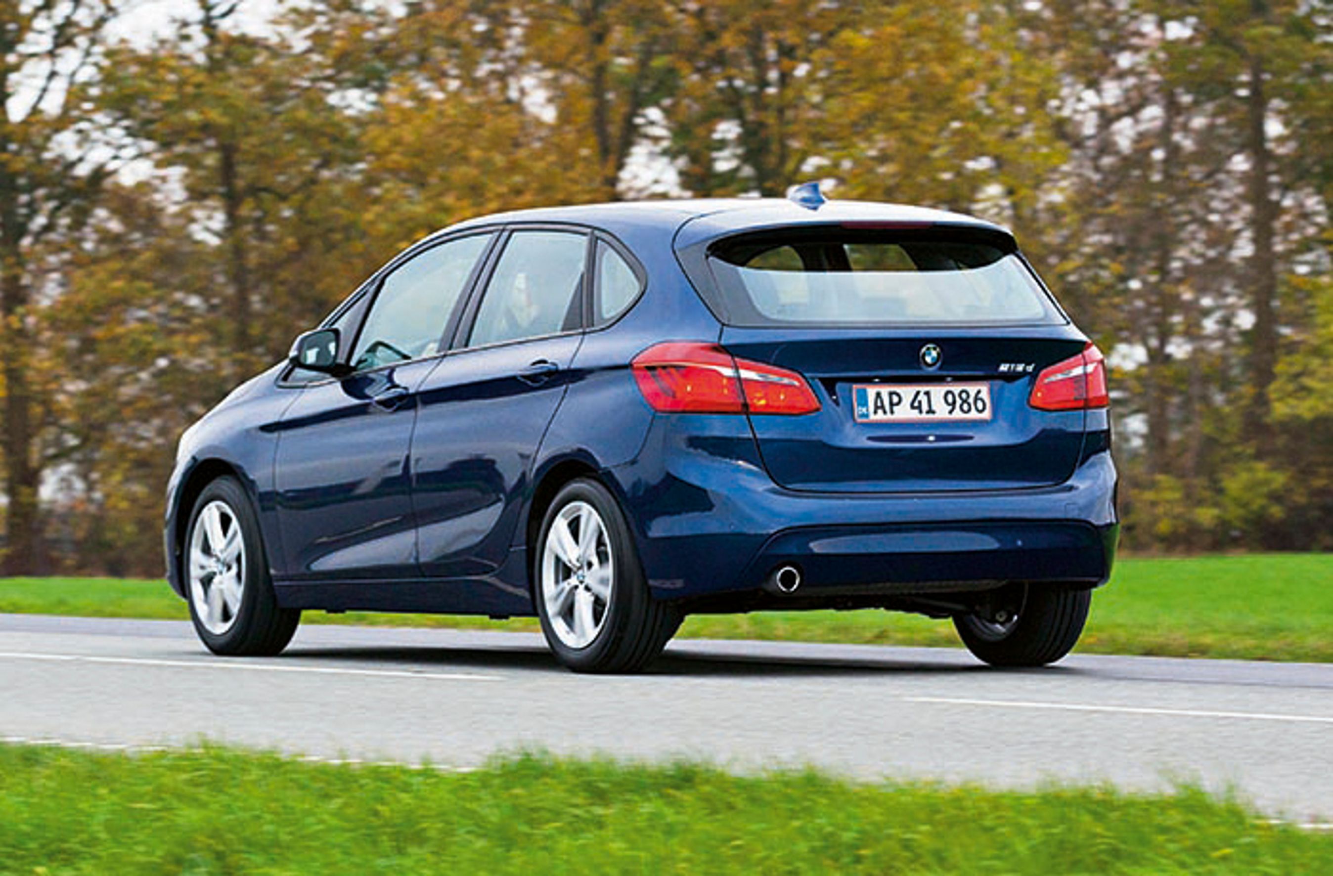 BMW 2 bagfra