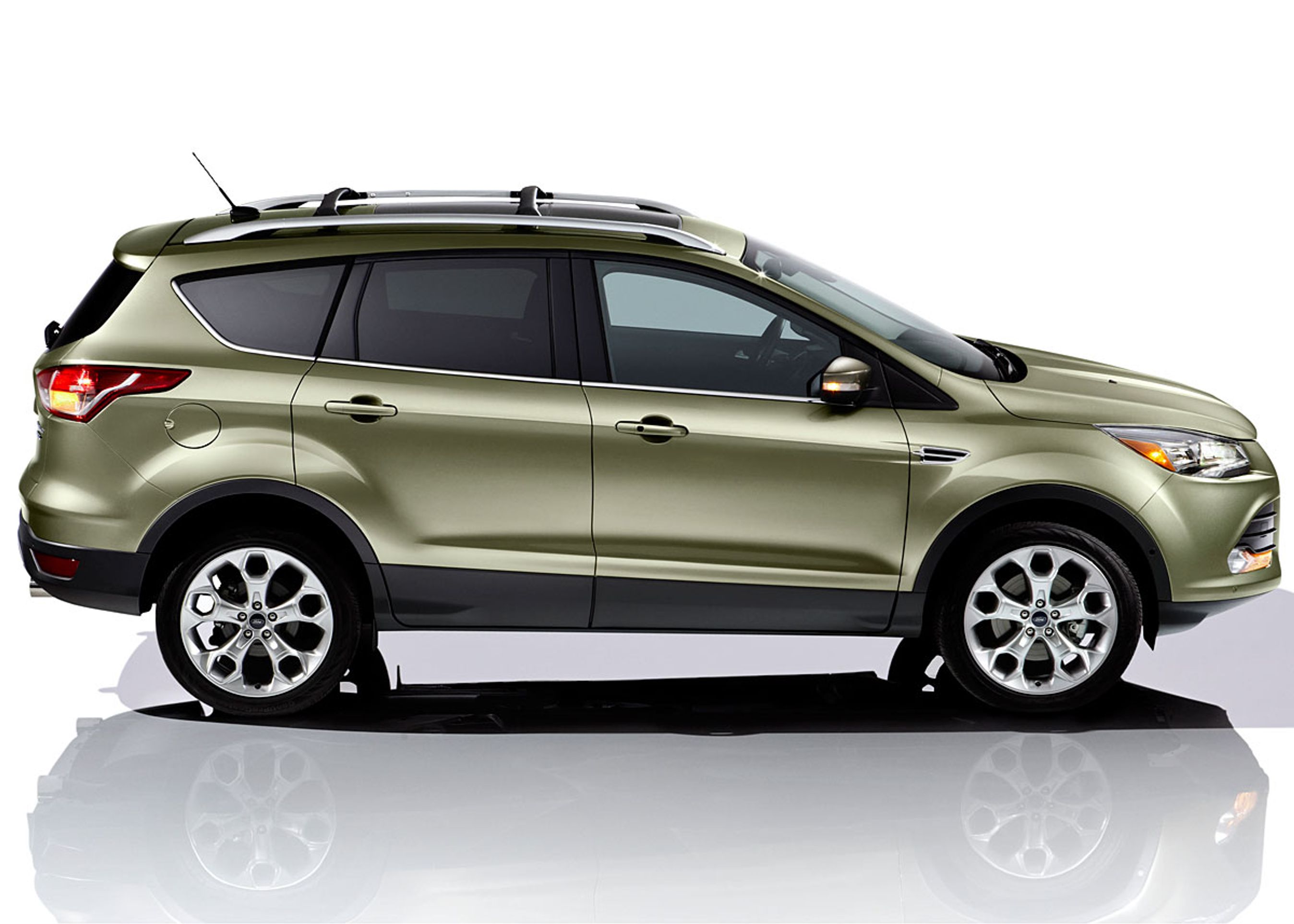 Escape er en lille bil i USA, mens Kuga er en mellemstor SUV i Europa.