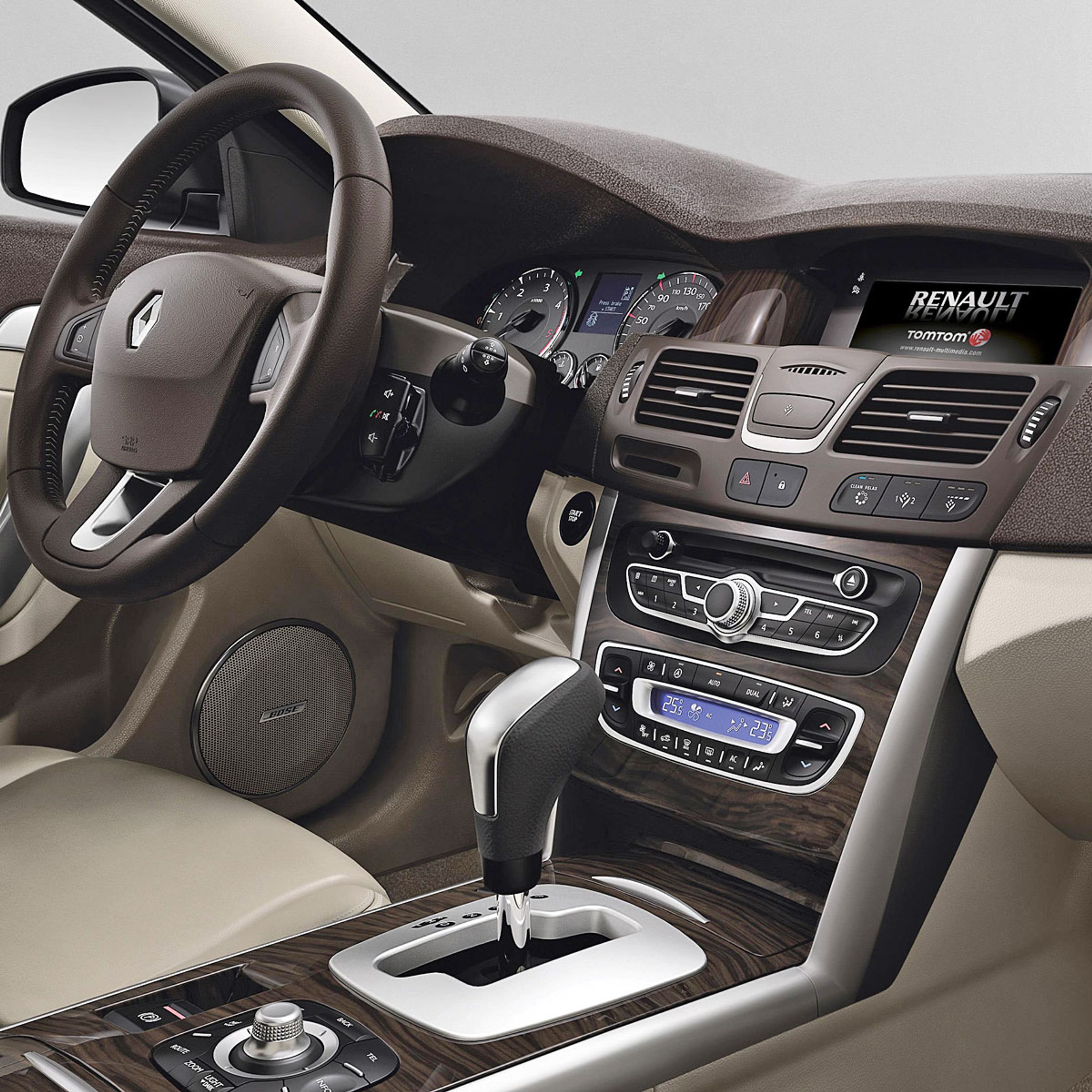 Instrumentbordet virker meget Renault-autentisk.