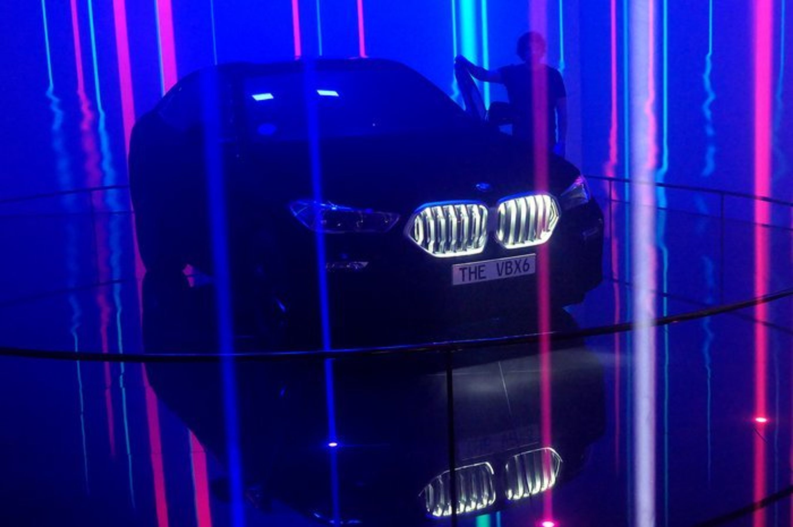 X6 i den super-sorte specialudgave.