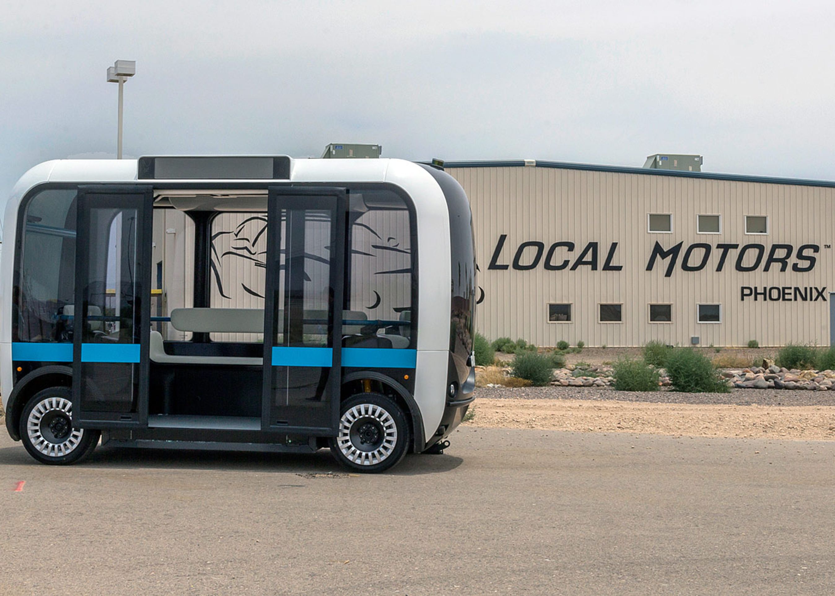 Olli er udviklet af Local Motors, der lige har åbnet ny fabrik i Maryland, USA. Hovedkvarteret ligger i Arizona. Fotos: Local Motors