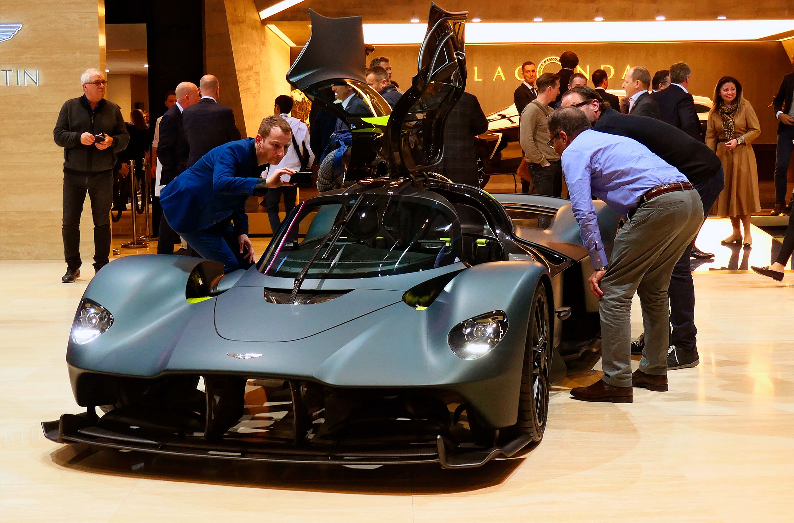 Aston Martin AM-RB 003