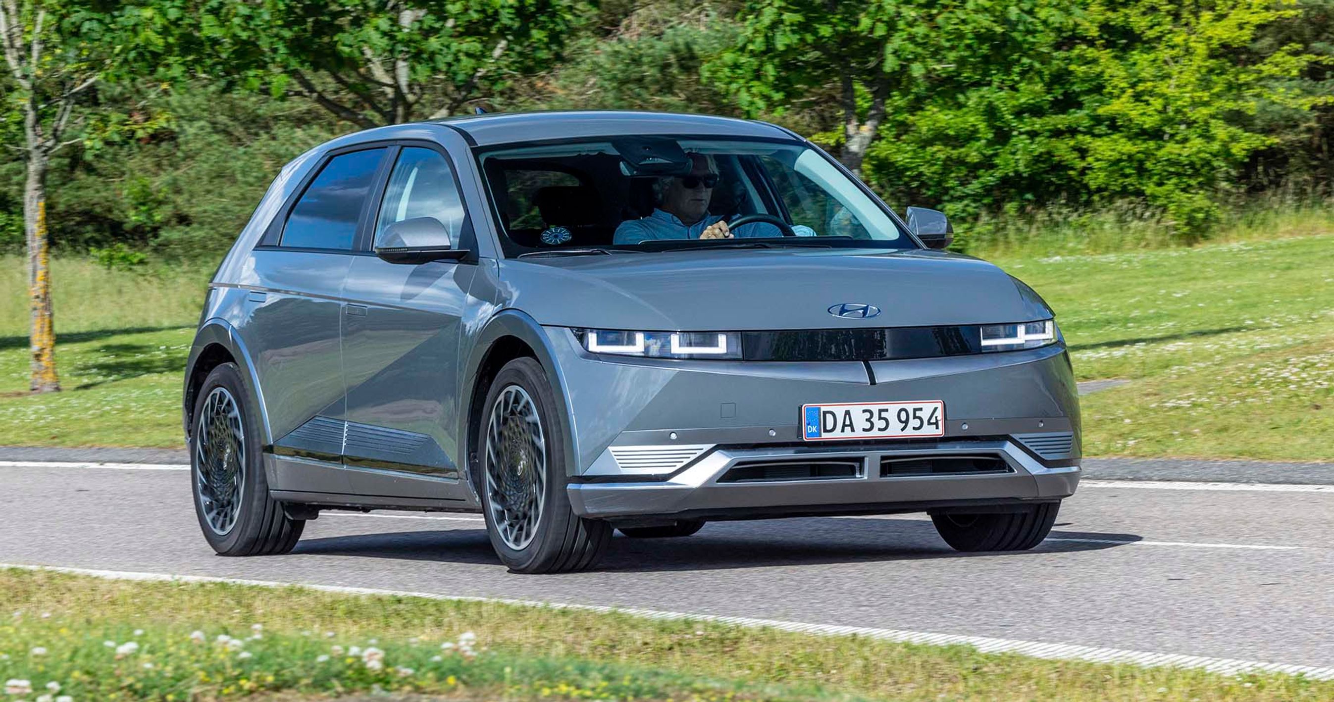 Hyundai Ioniq 5 set forfra