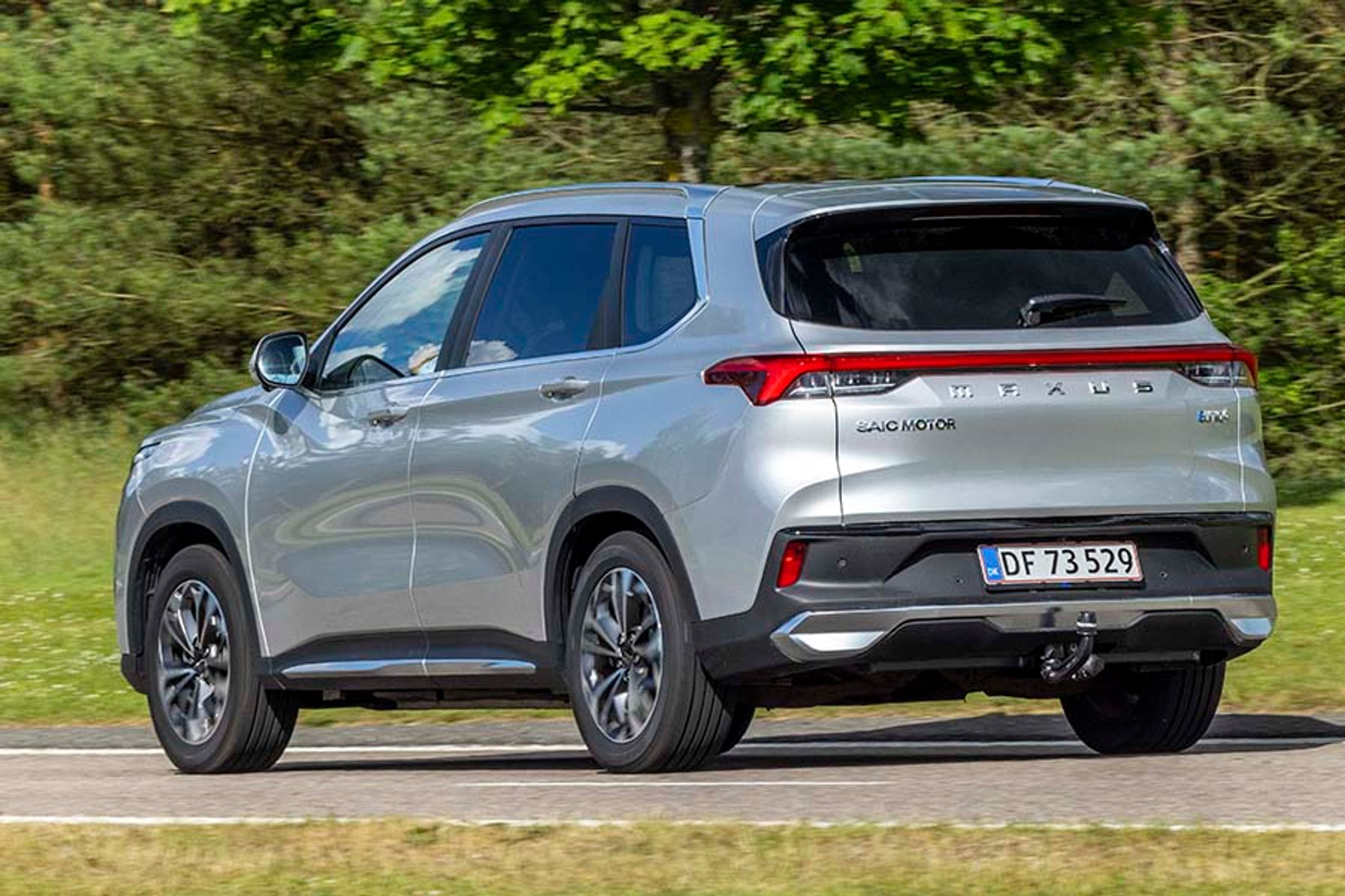 Maxus Euniq 6 set bagfra