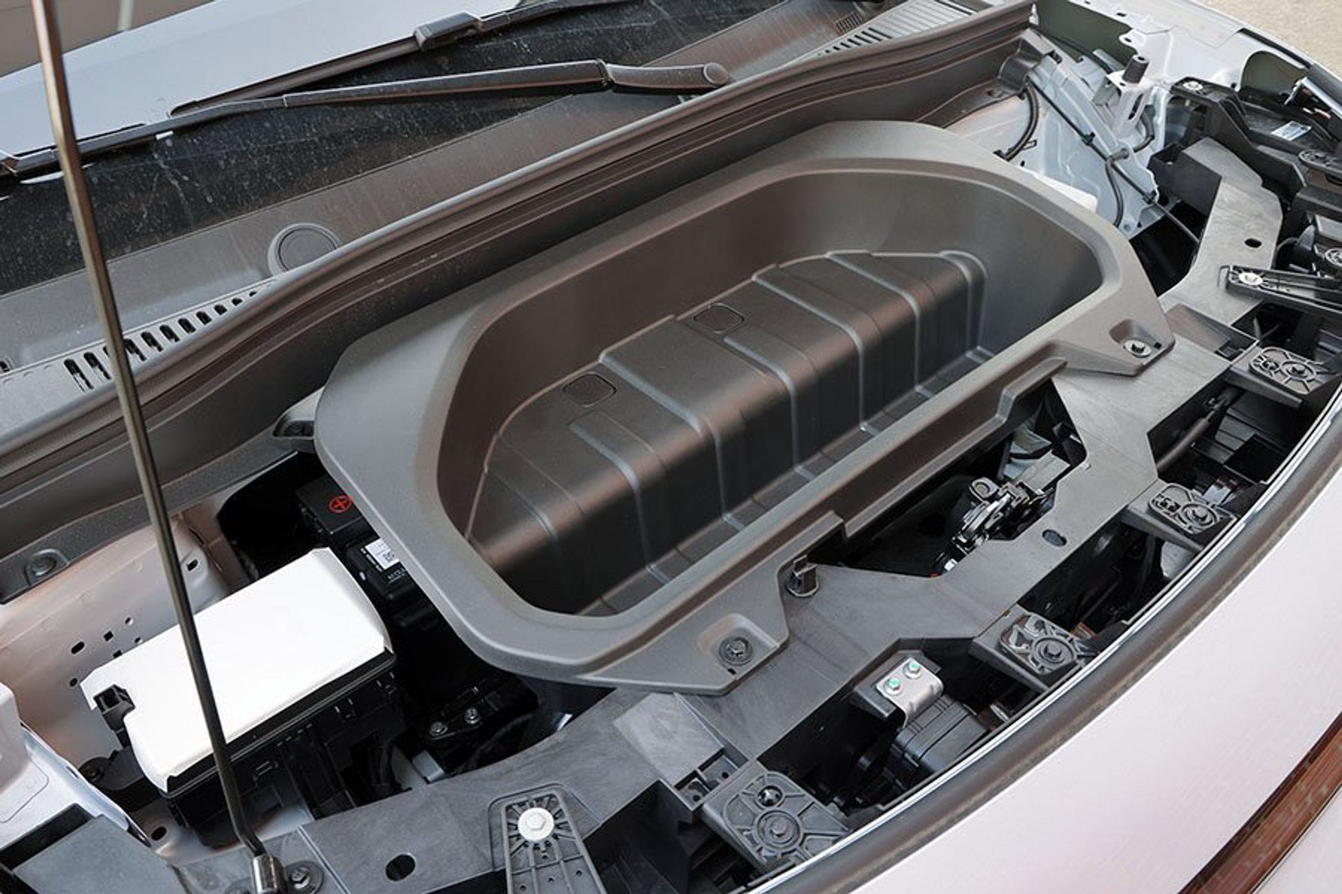 Frunk i en Leapmotor B10