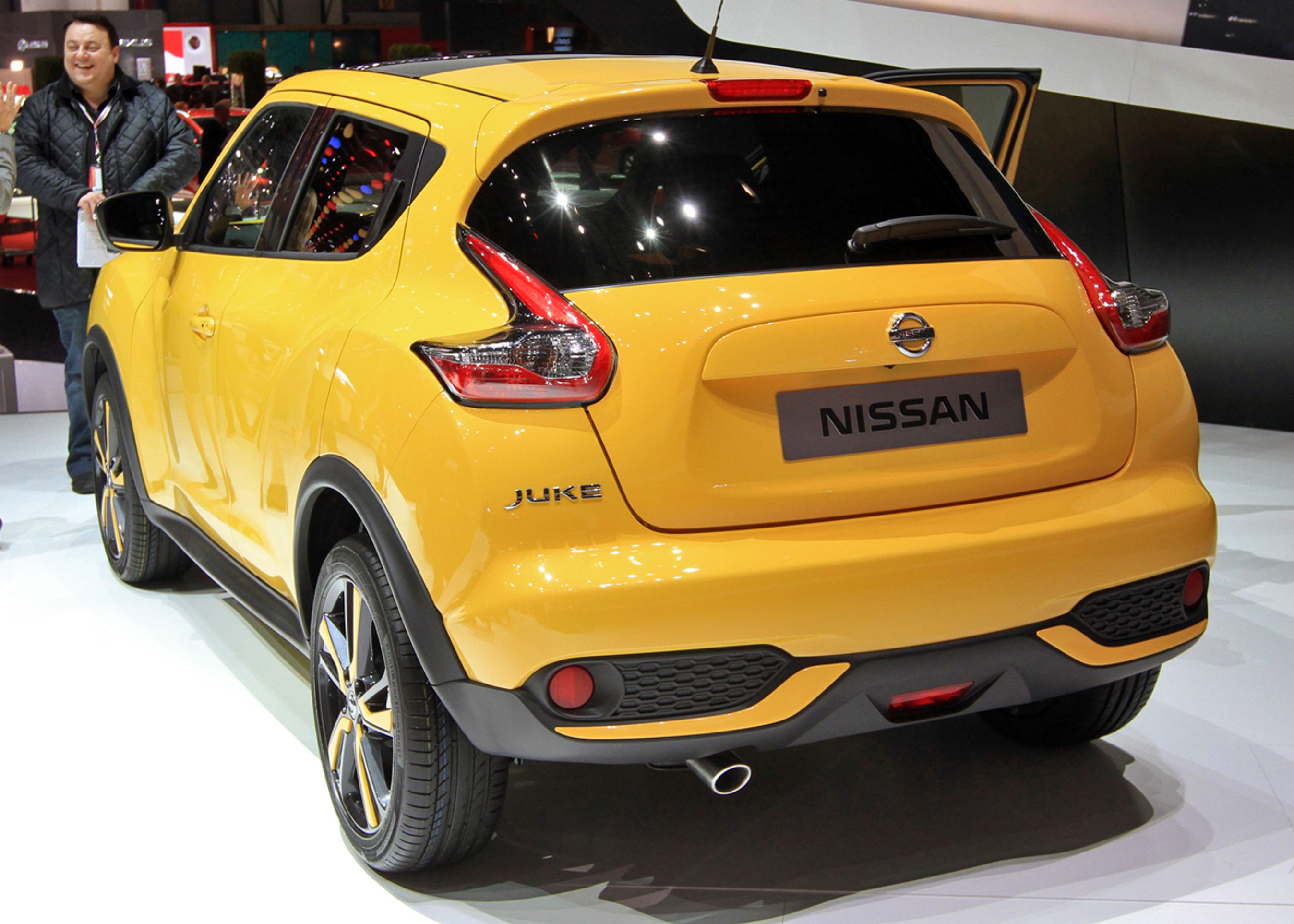 Baglygterne har fået LED-teknik.Bagagerummet i de forhjulstrukne udgaver er vokset 40 procent.