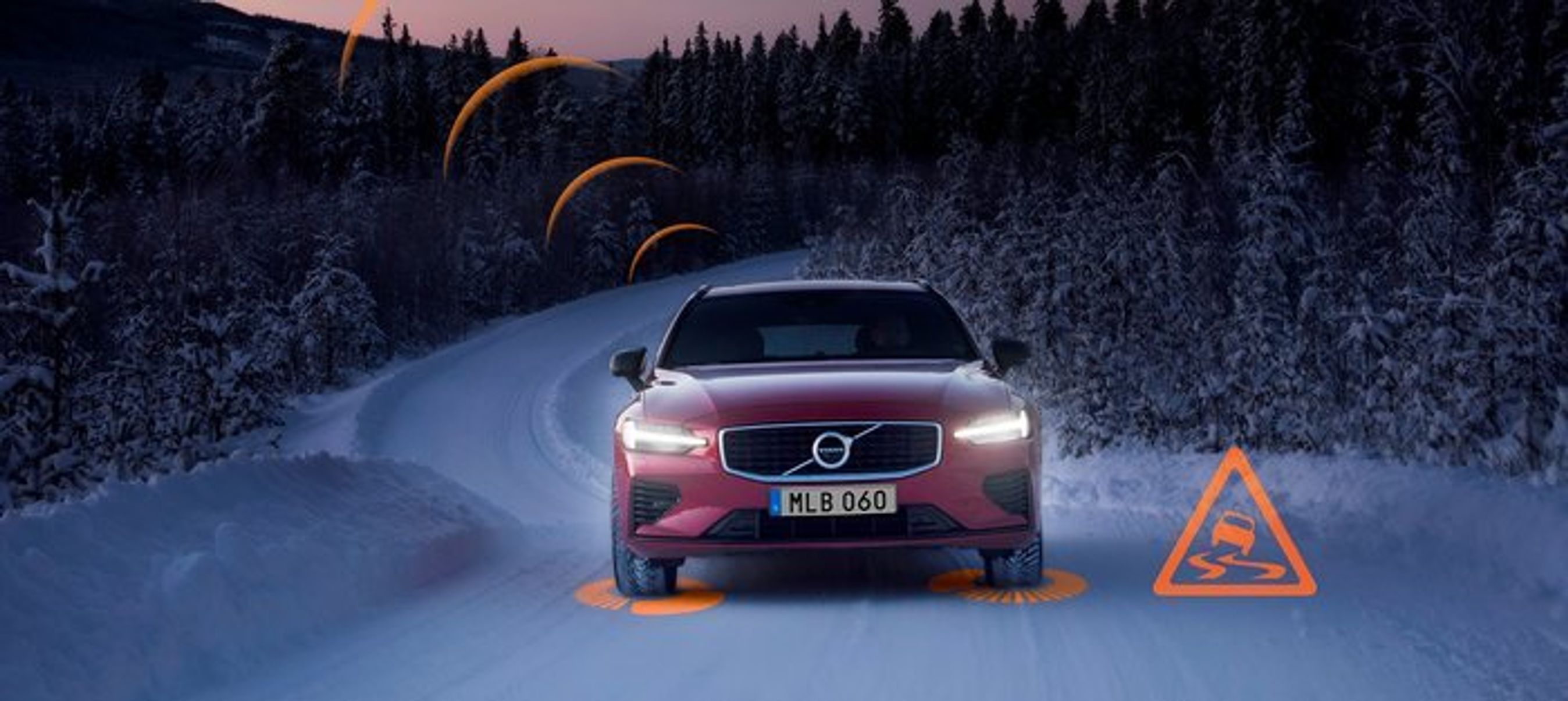 Advarsel fra bil til bil om glat vej.