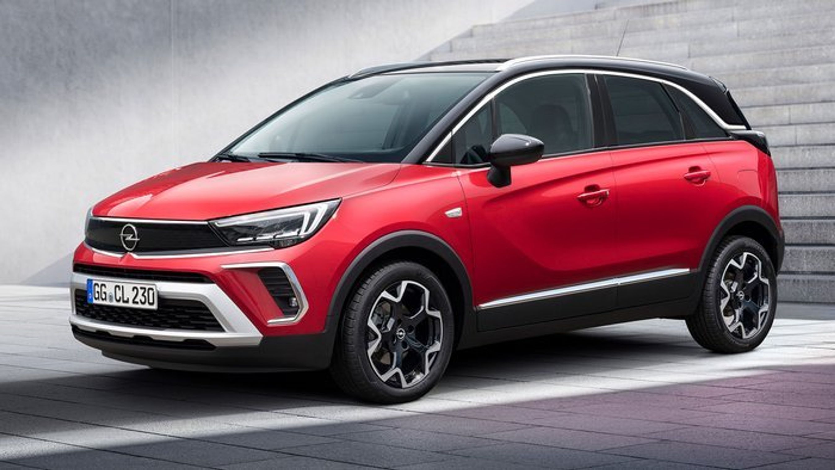 Crossland kommer til februar i denne faceliftede udgave.