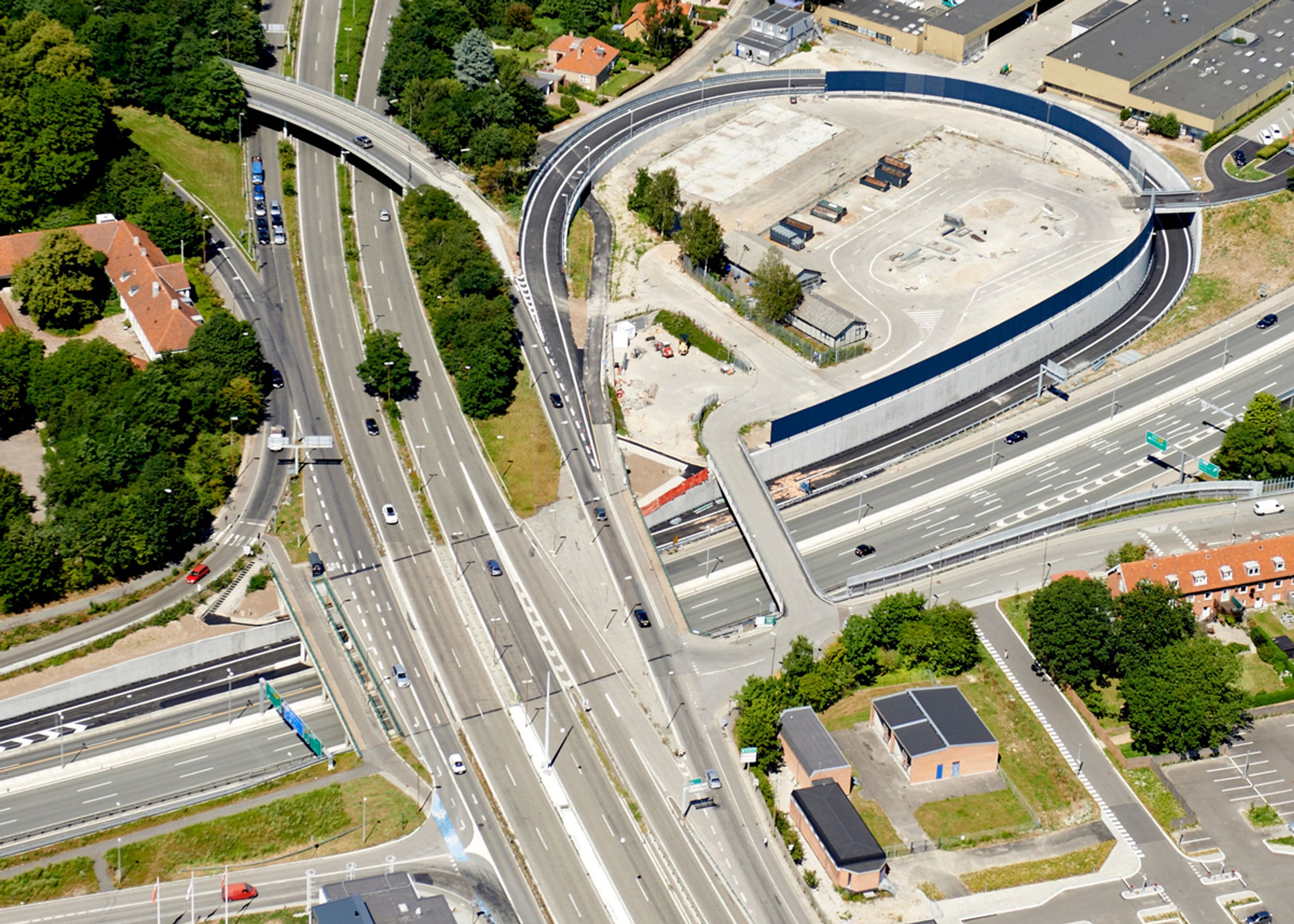 Den såkaldte Vintappersnegl blev taget i brug for to år siden, men har ikke løst problemet. Problemet ligger før 270-grader rampen, og det søges nu løst ved et ekstra spor.