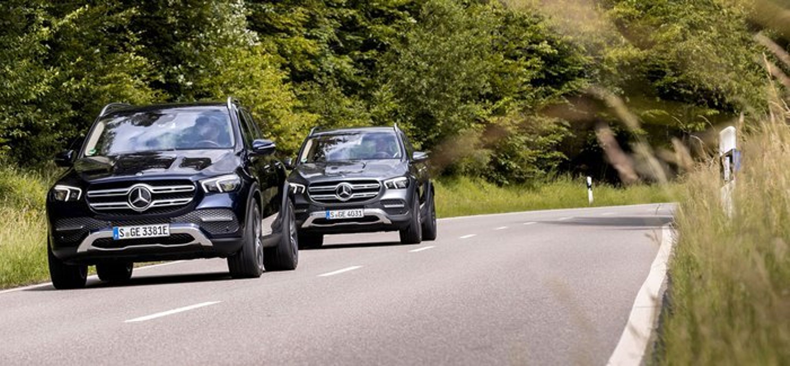 En test foretaget af Mercedes-Benz viser, at selv med et batteri, der ikke er ladet op, bruger en plugin hybrid op til 25 procent mindre brændstof end en tilsvarende bil uden hybrid-teknik.