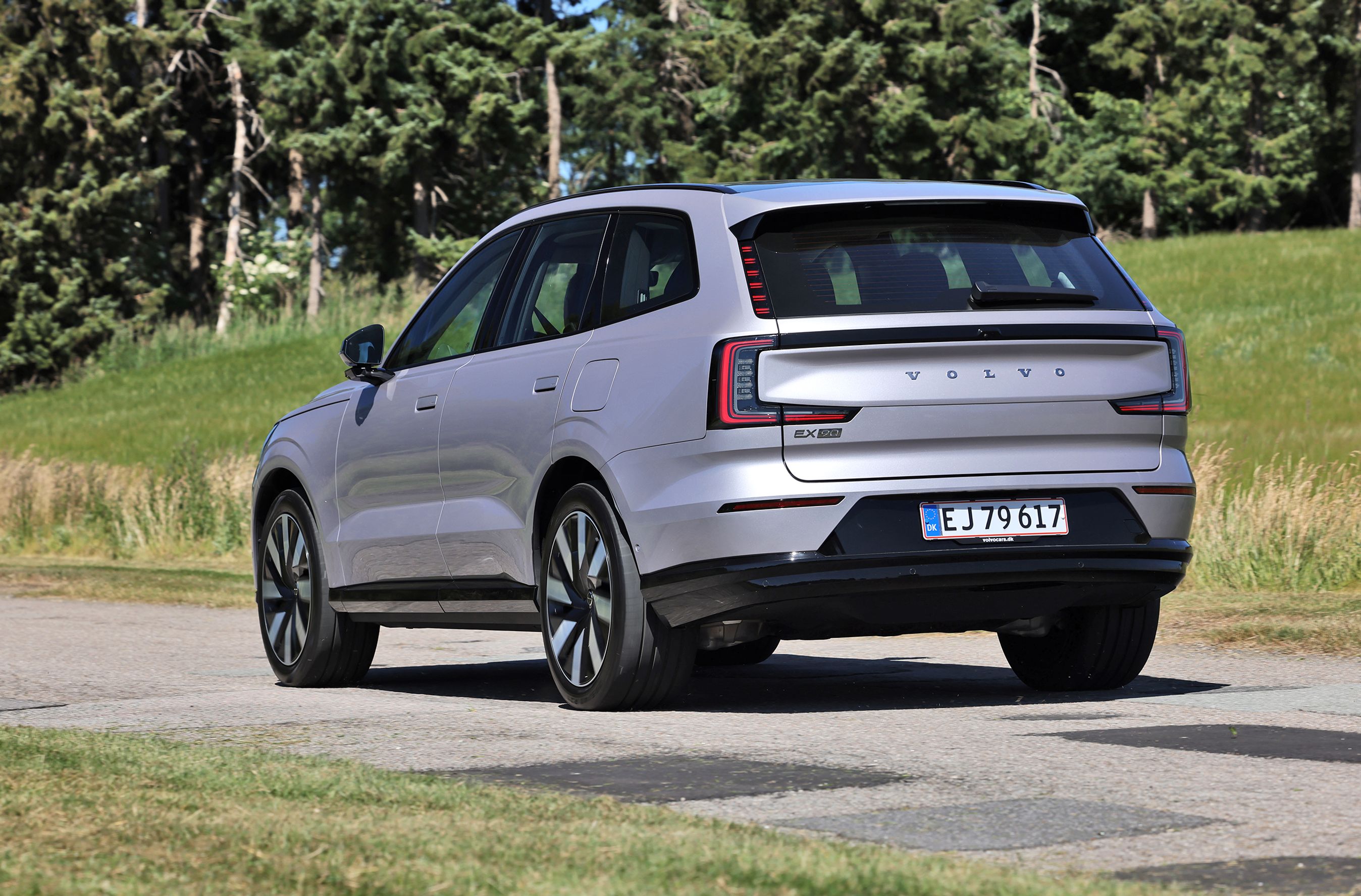 Volvo EX90 set bagfra