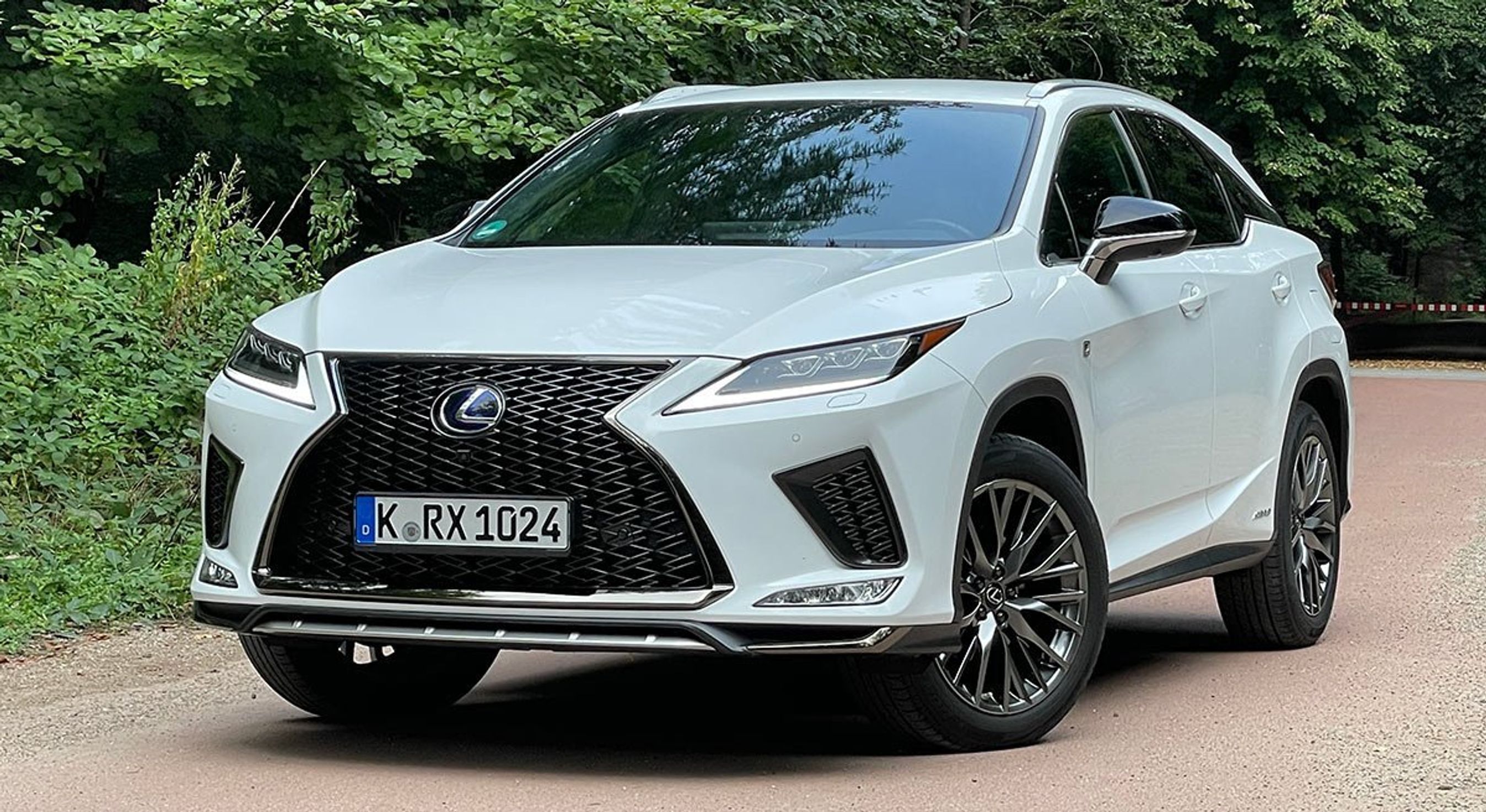 Lexus RX en en stor SUV til over en mio. kr.