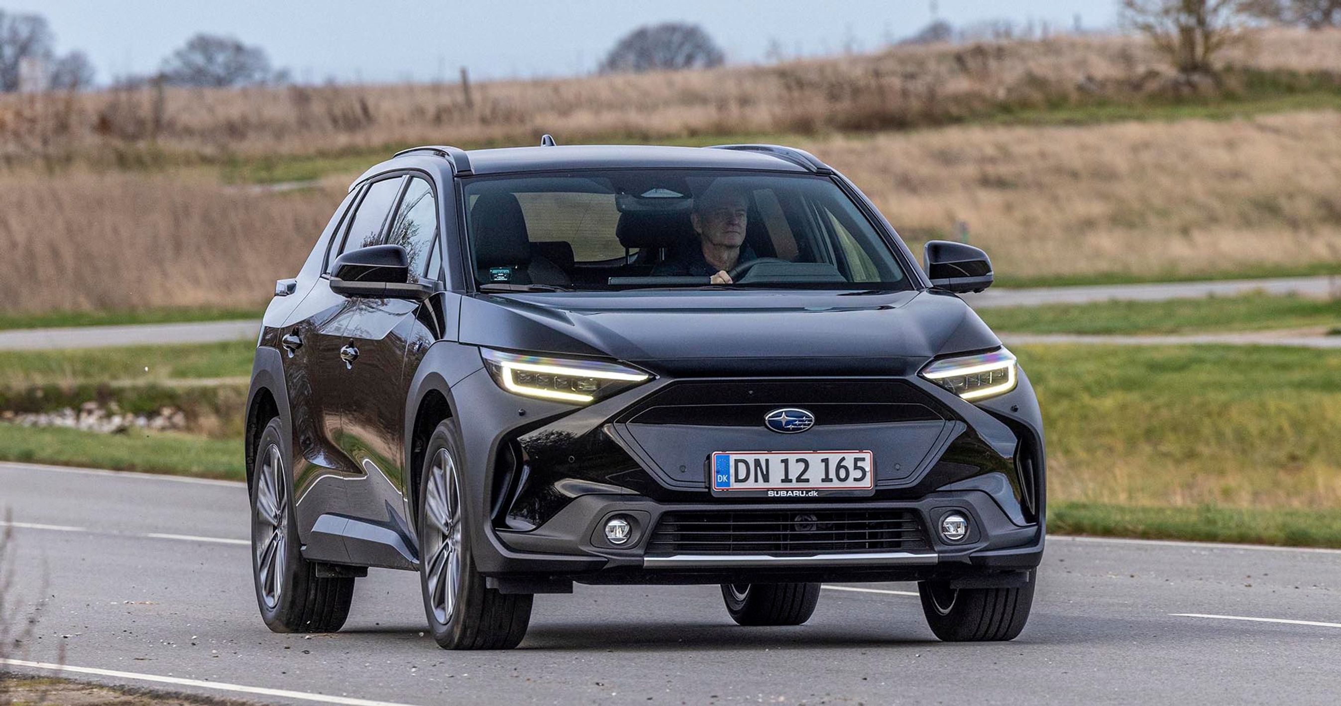 Subaru Solterra set forfra