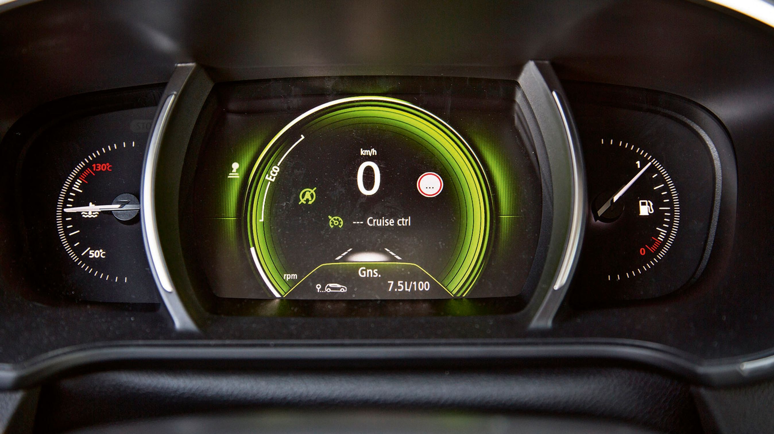 Man kan justere farver og layoutet af instrumenterne blandt mange forhåndsindstillinger.