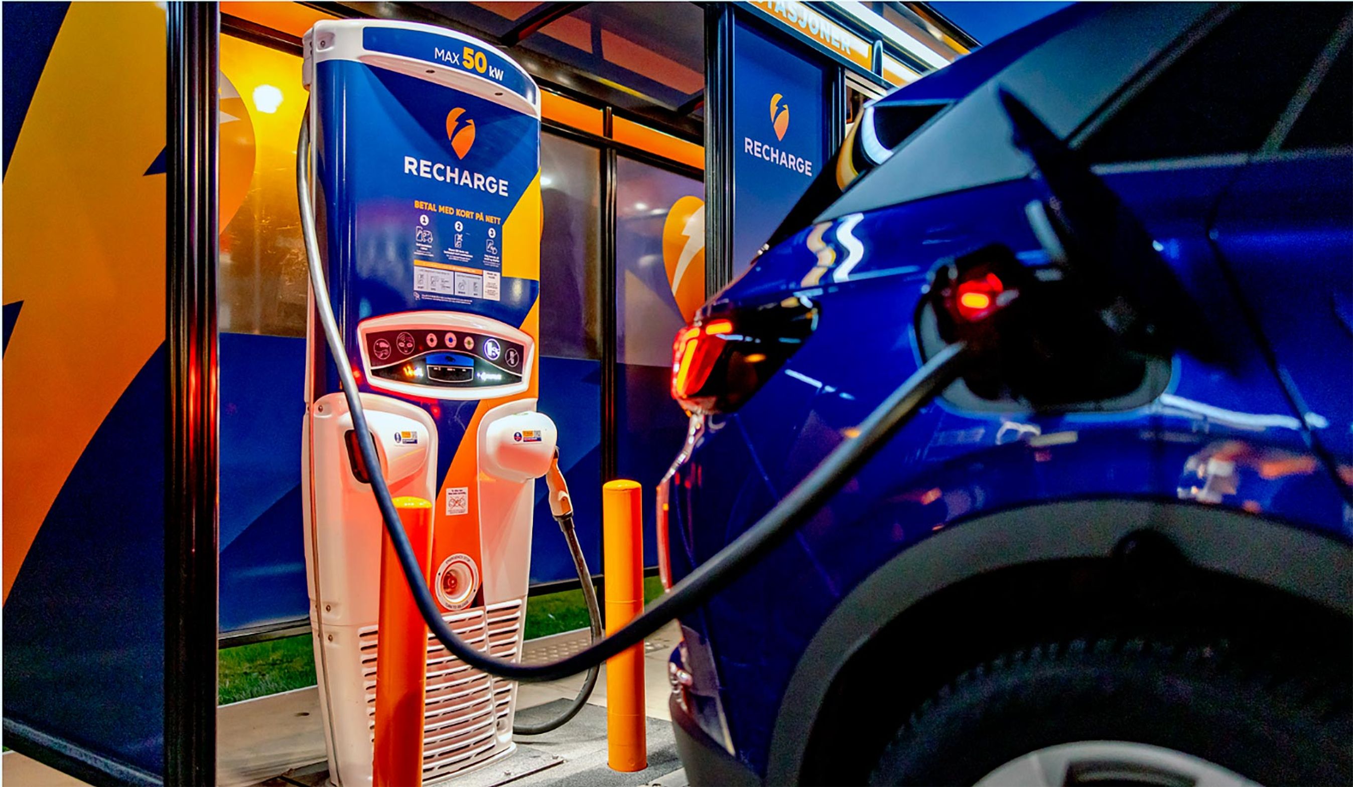 Recharge er stor i det øvrige Norden. Nu kommer selskabet til Danmark.