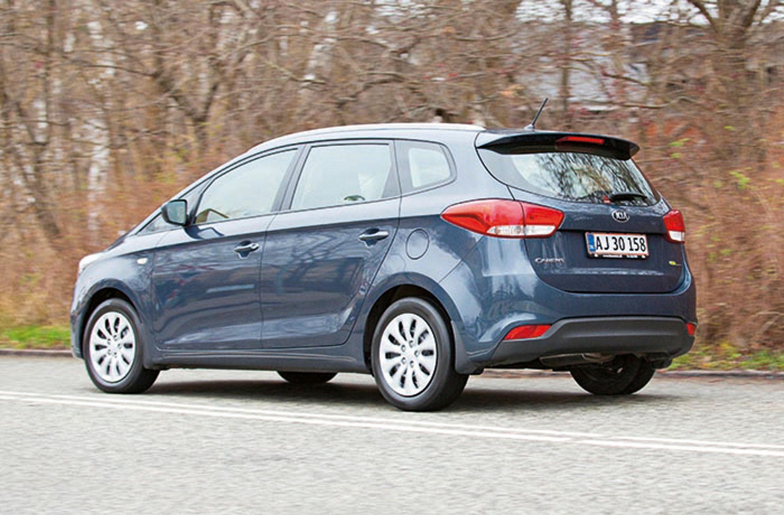 Kia Carens bagfra