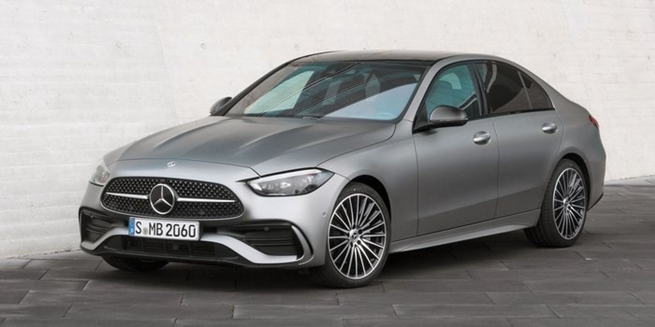 En helt ny C-klasse er klar til sommer.