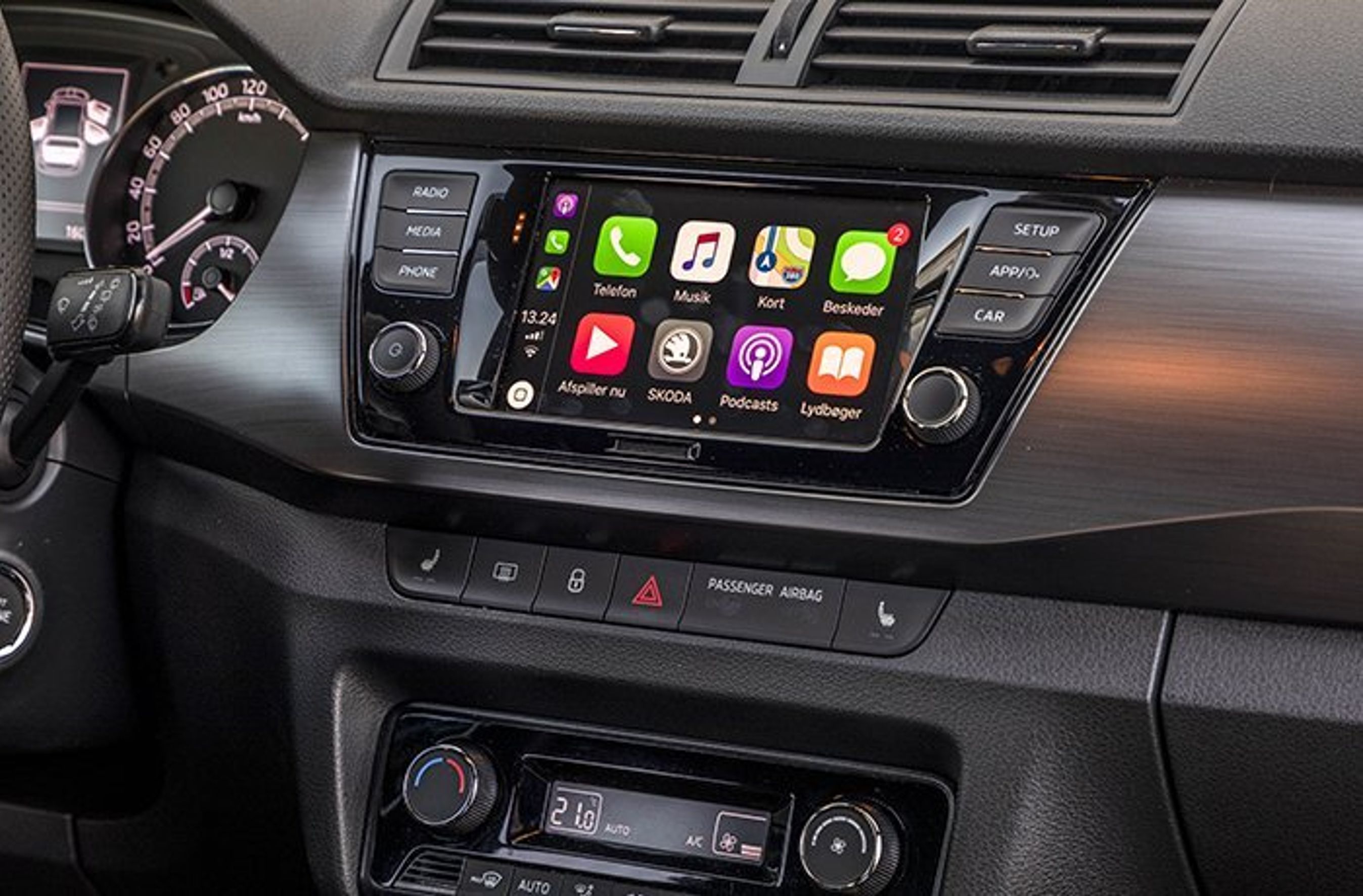 Apple CarPlay er standard i Skoda Fabia