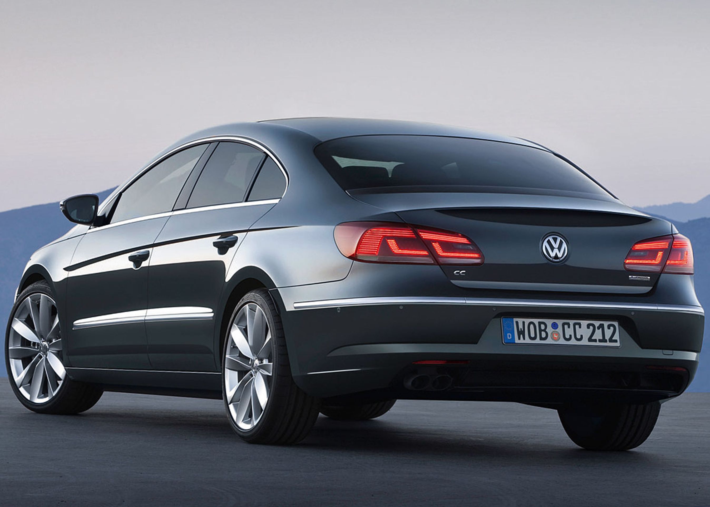 Også bagpartiet er fornyet, bl.a. lygterne med LED-teknik.