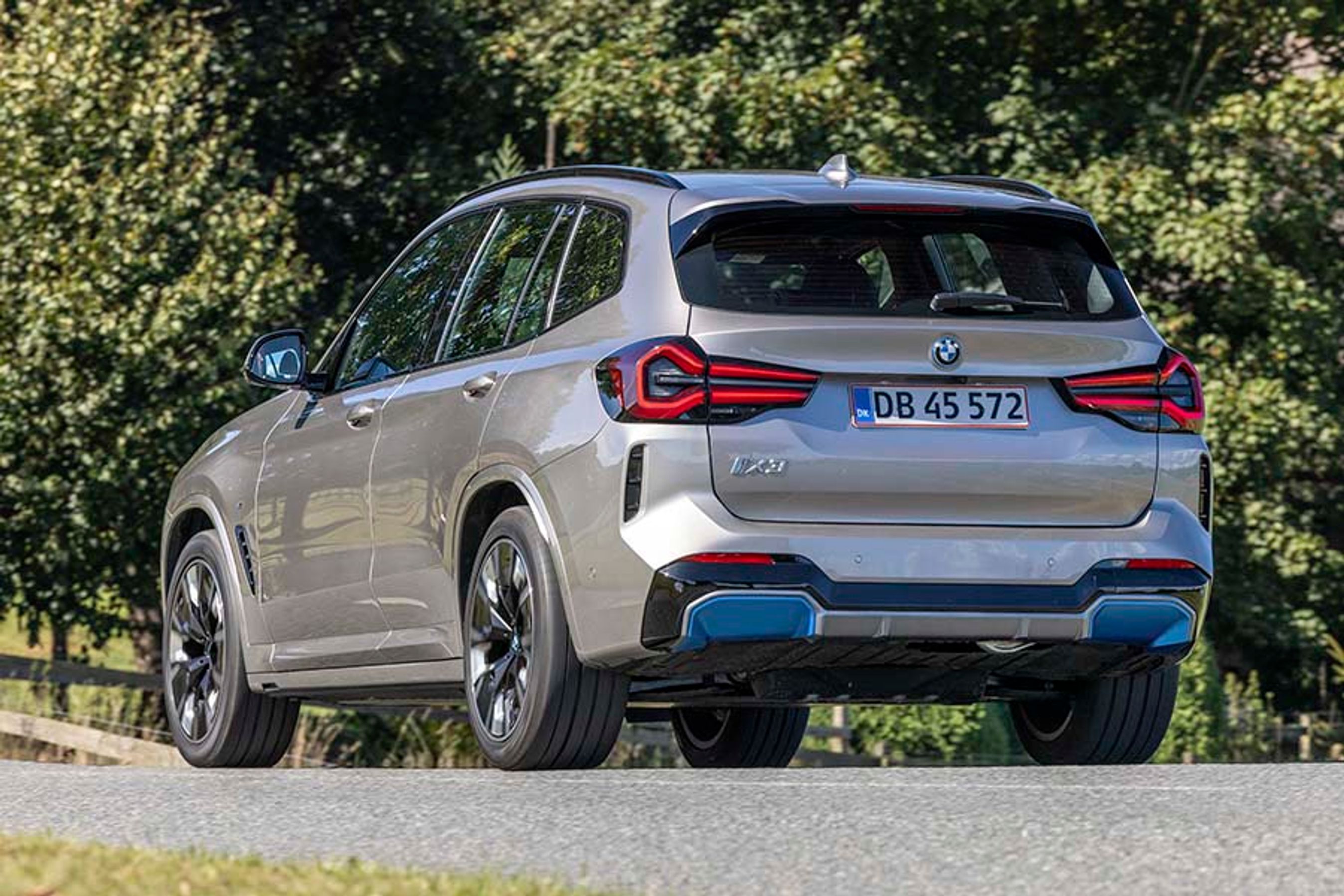 BMW iX3 set bagfra