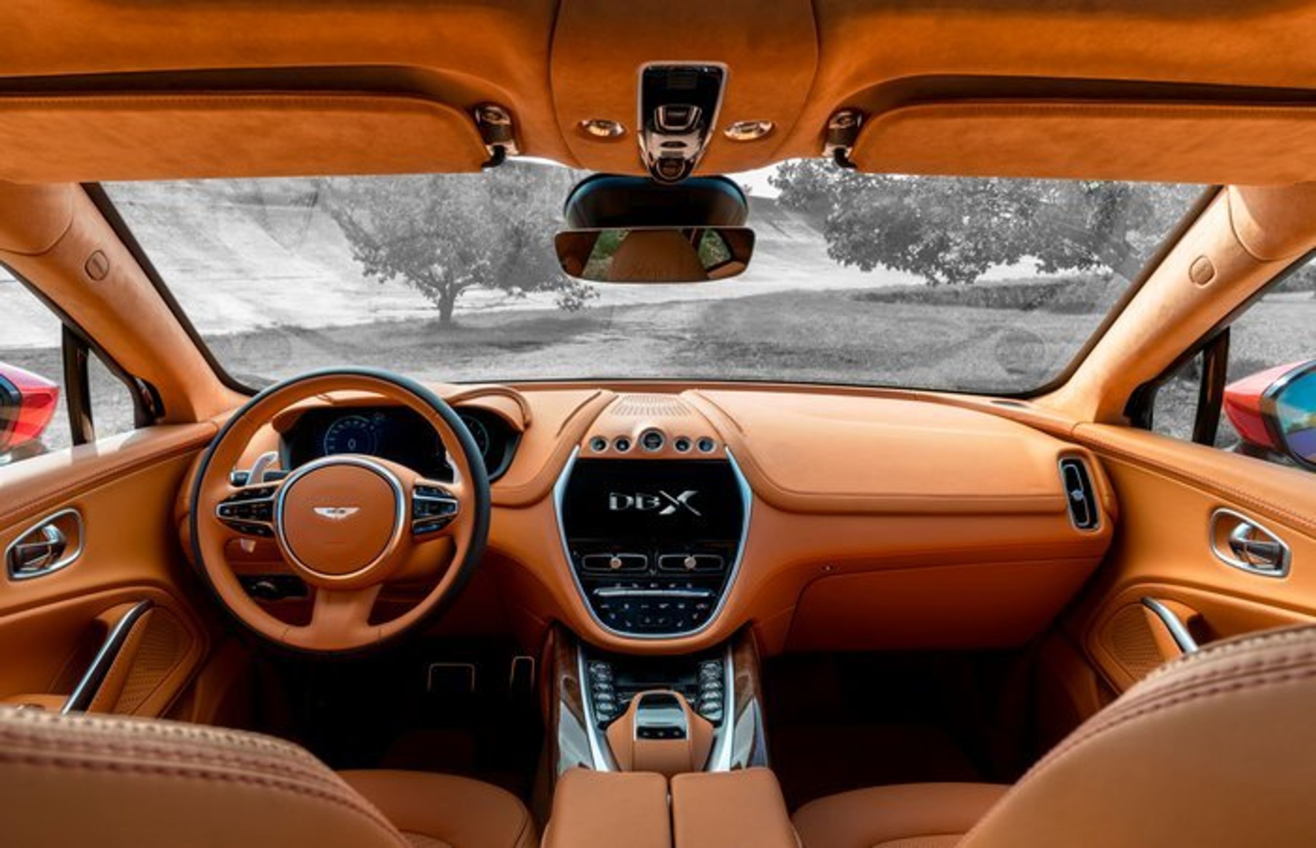 Kabinen i Aston Martin DBX kan sammensættes, næsten som man ønsker.