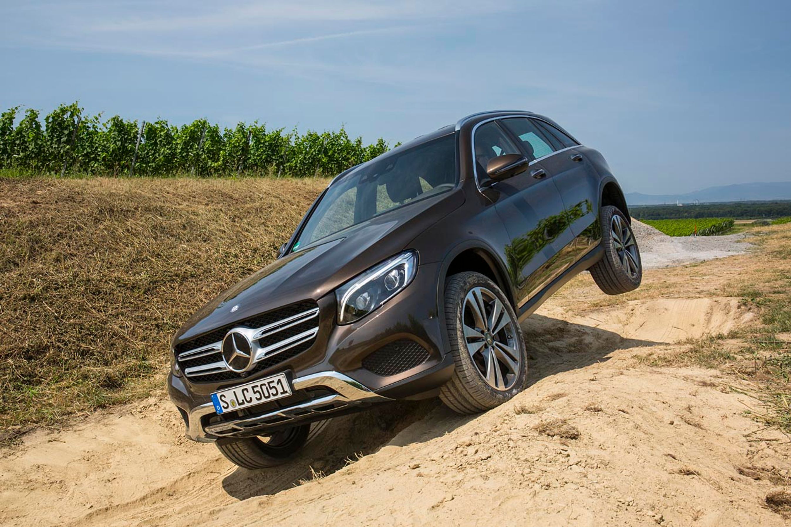 Offroad-egenskaberne er fuldblods trods fraværet af tunge systemer som reduktionsgear og mekanisk spærredifferentiale. Med elektronik kommer man langt.