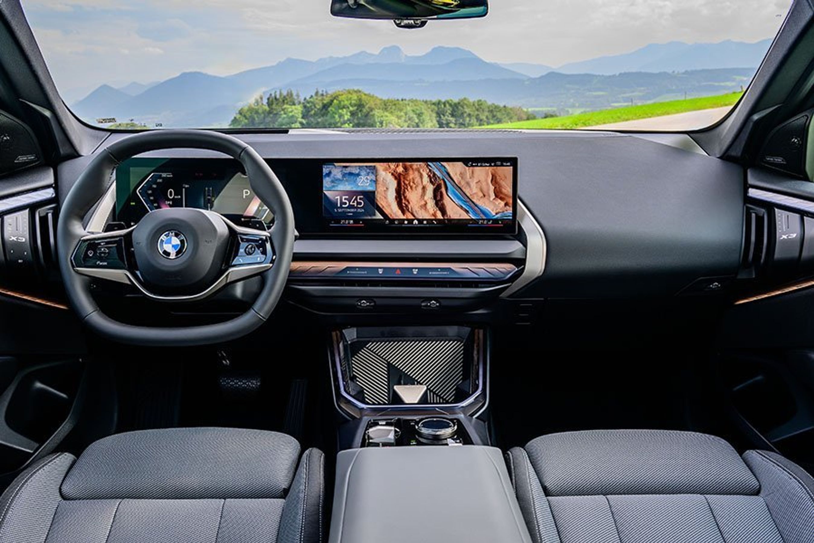 Førerplads i en BMW X3