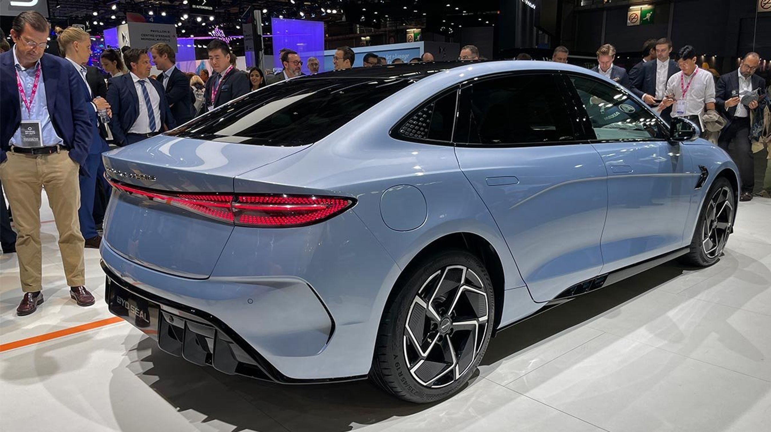 BYD Seal er en mellemstor sedan. navnet i Europa vil mest oplagt blive Atto 4.