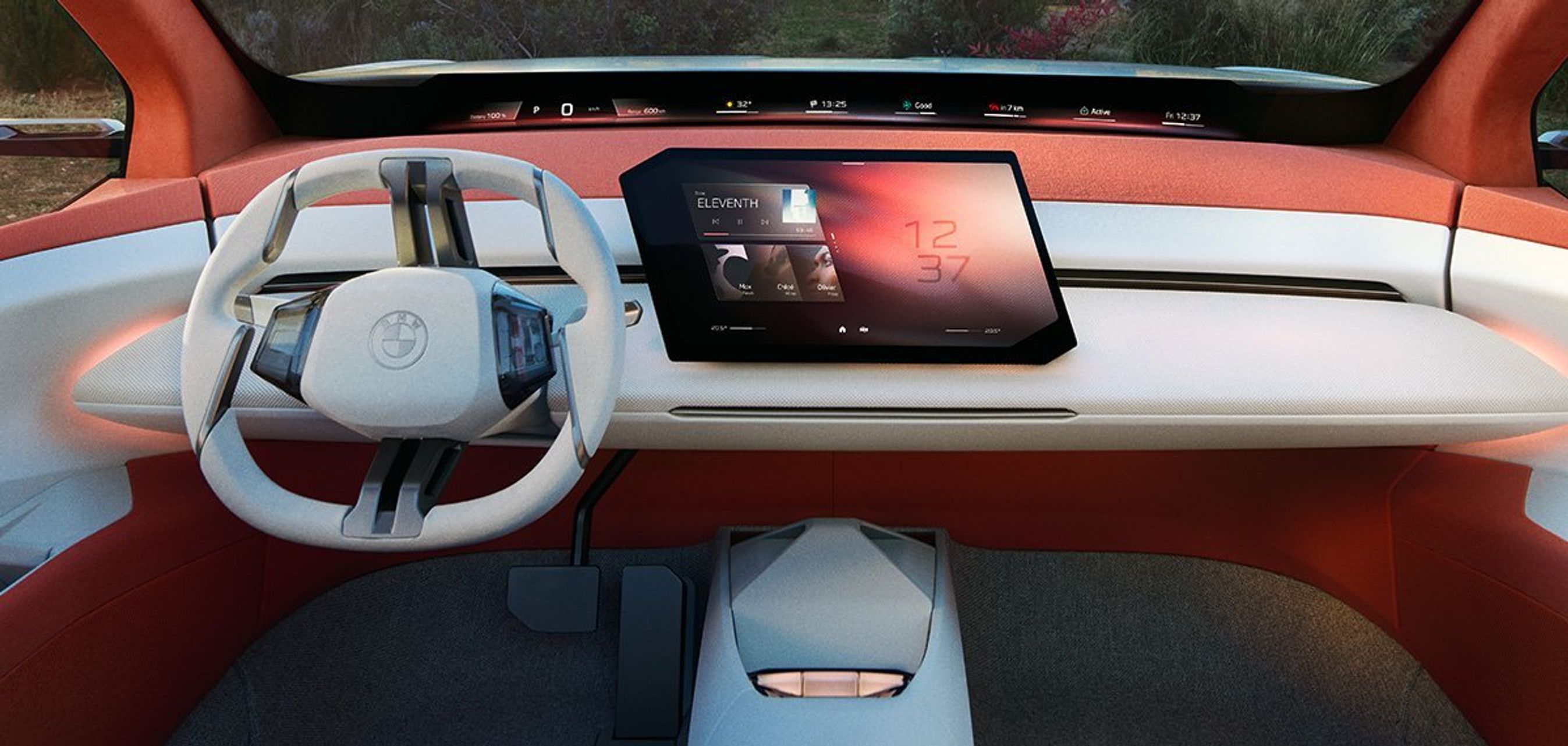 Førerpladsen i iX3.