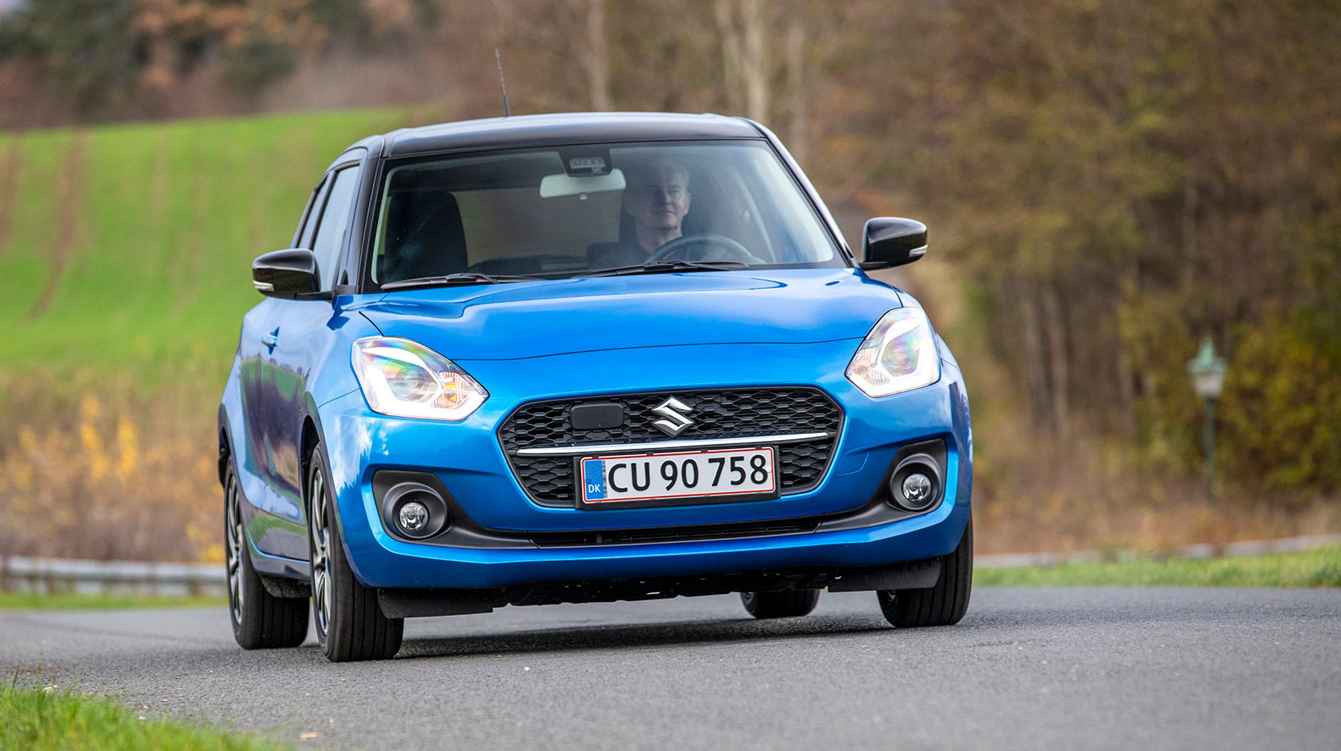 Med faceliftet er teknik og udstyr forbedret, mens de udvendige ændringer mest drejer sig om en ny frontgrill.