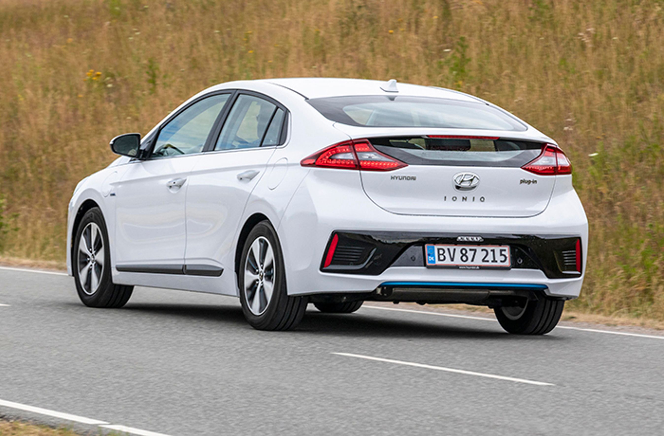 Hyundai Ioniq bagfra