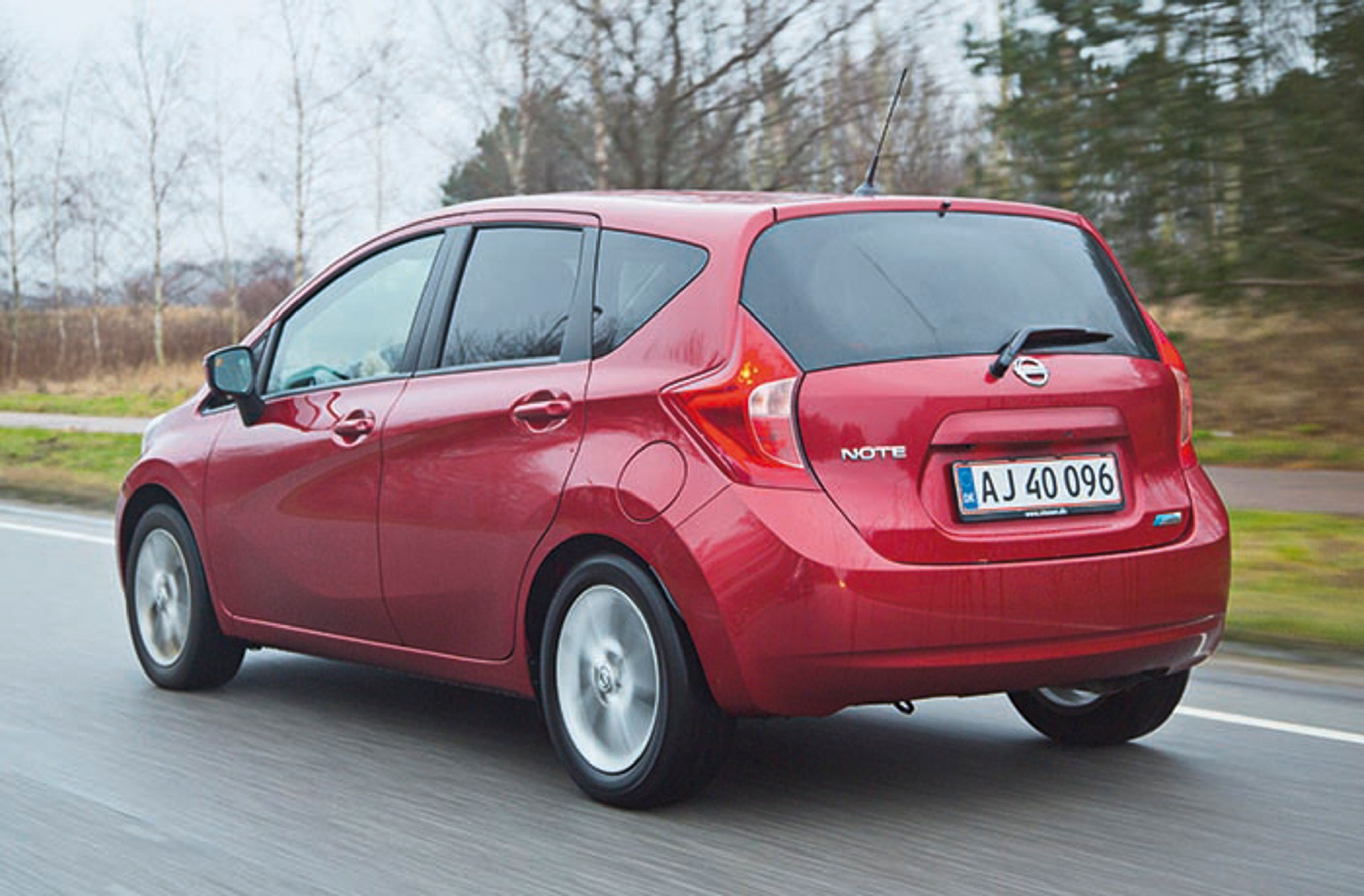Nissan Note bagfra