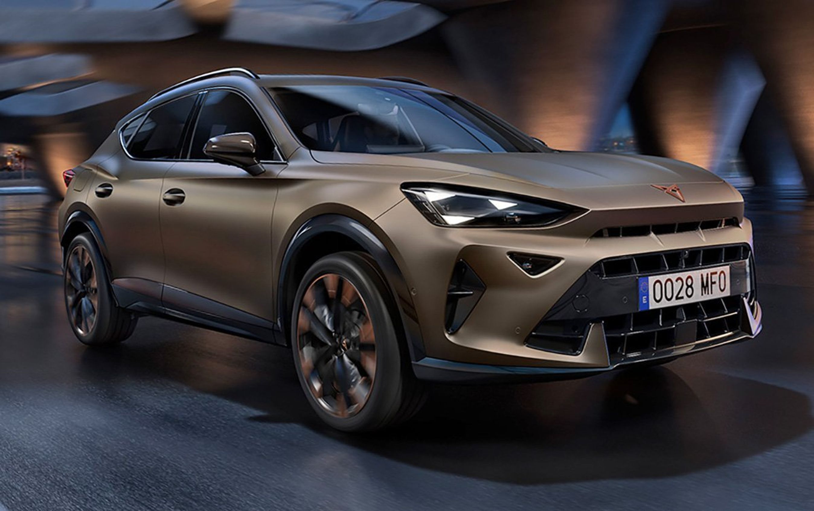 Cupra Formentor skråt forfra.