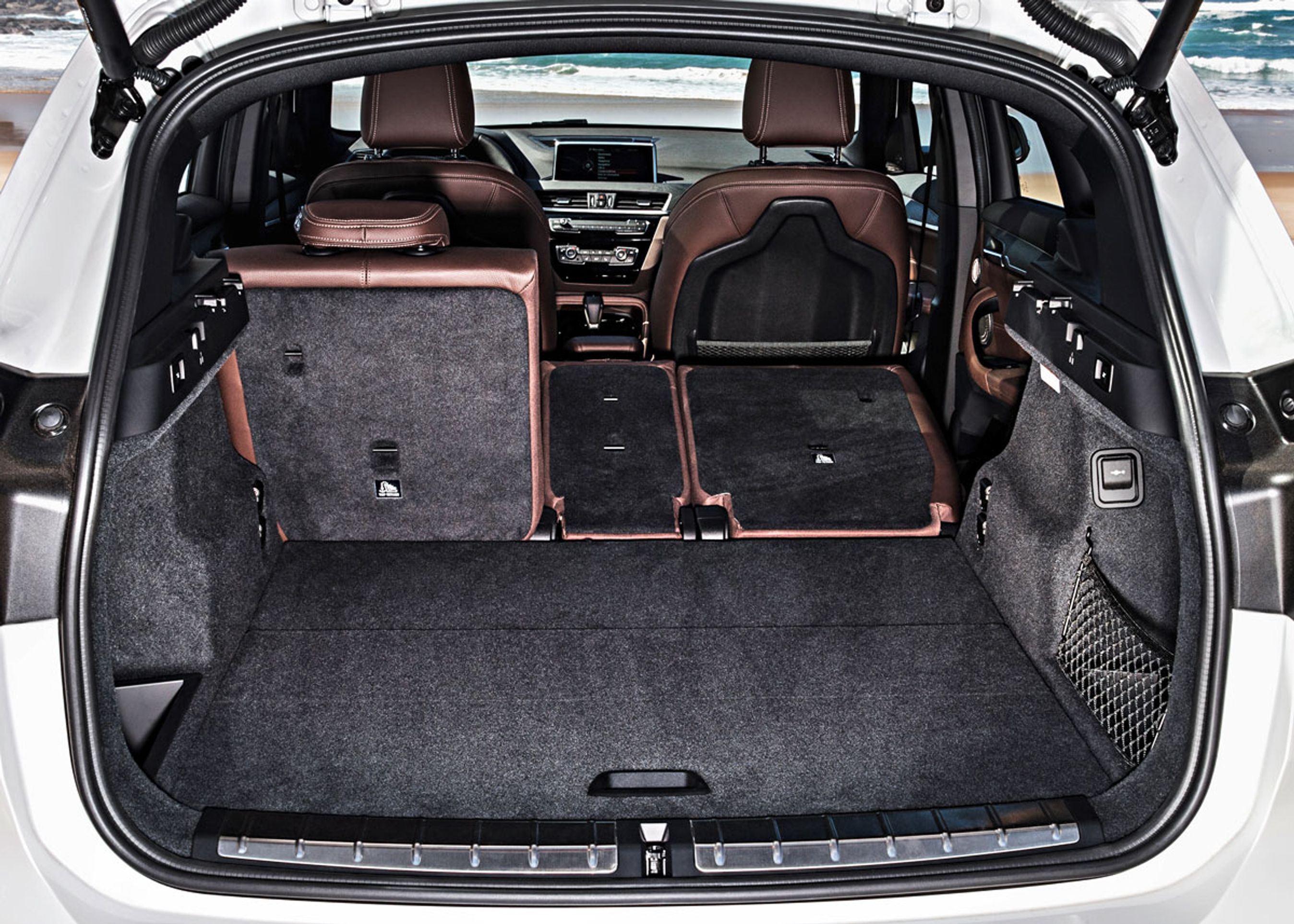 Der er god fleksibilitet mellem bagsæde og bagagerum. Sidstnævnte er vokset 85 liter til 505 liter med bagsæderne oppe.