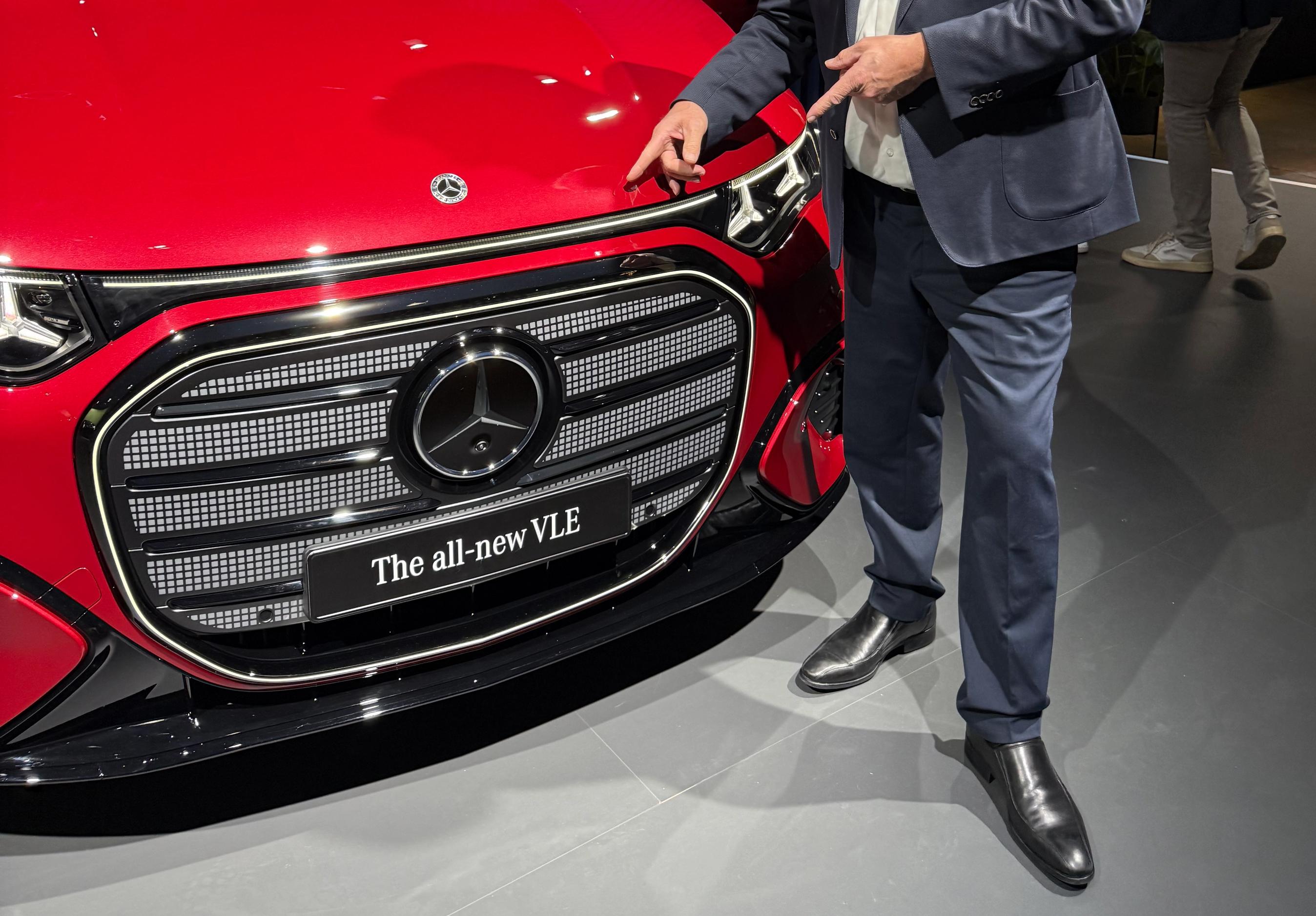 Fronten på Mercedes-Benz VLE sender hilsner tilbage til fortidens modeller, fortæller bilteknisk redaktør Søren W. Rasmussen