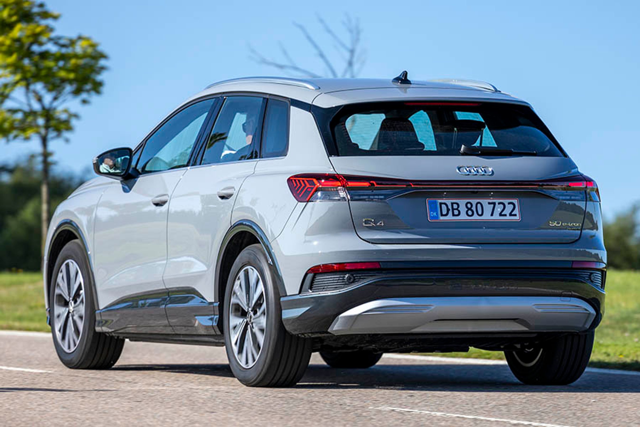 Audi Q4 e-tron set bagfra
