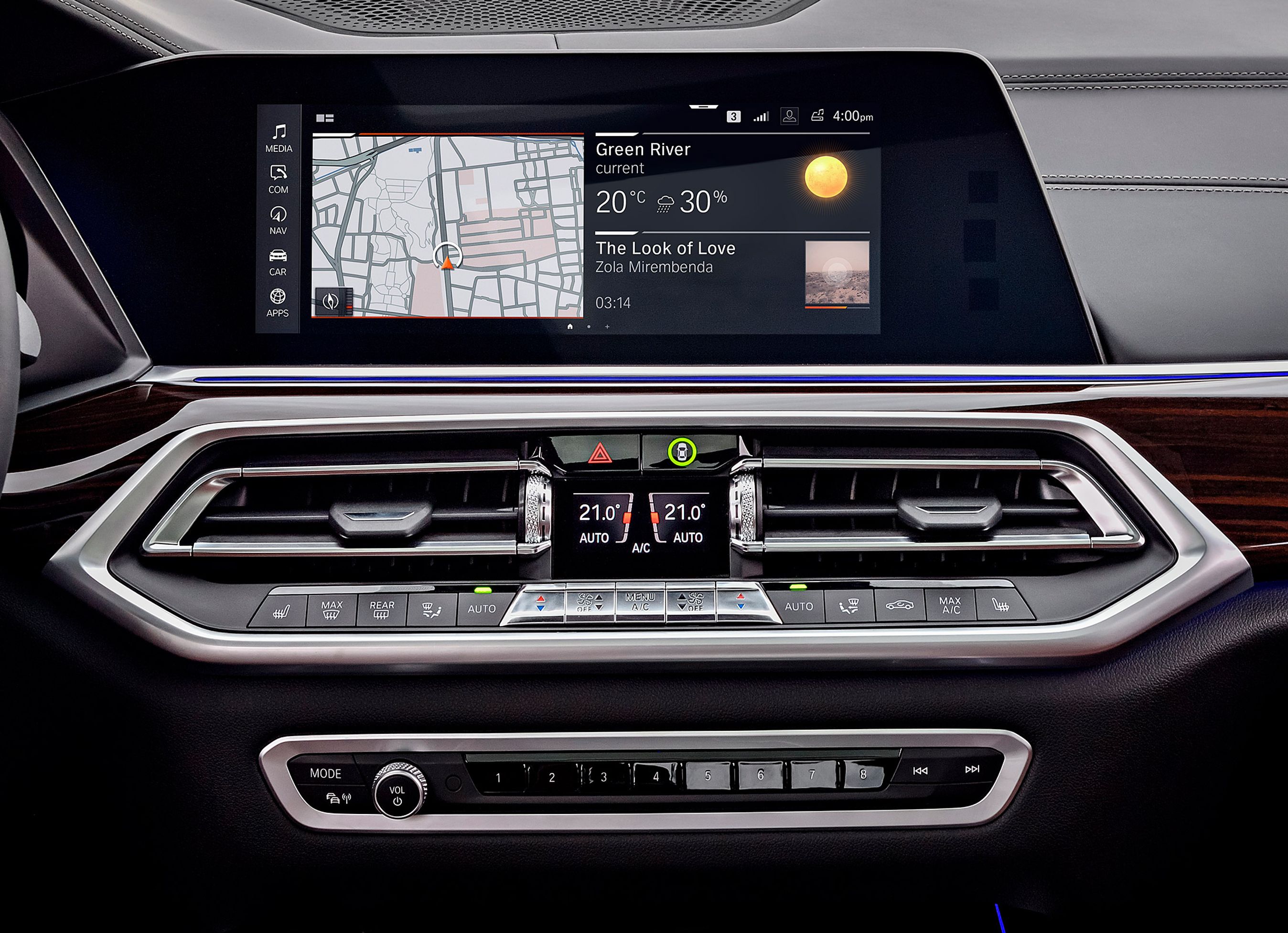 BMW holder fast i fysiske knapper.