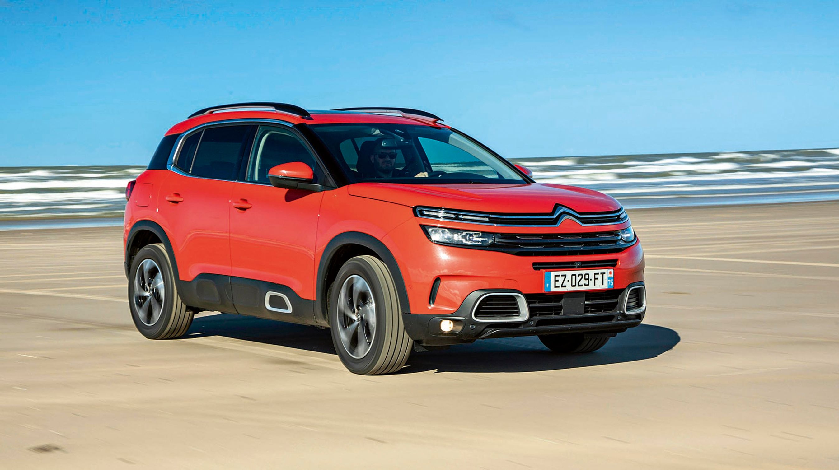 Citroën C5 Aircross - Den nye, store SUV byder på næste generations teknik fra Citroën. Det både virker overbevisende og bidrager til en dejlig køreoplevelse